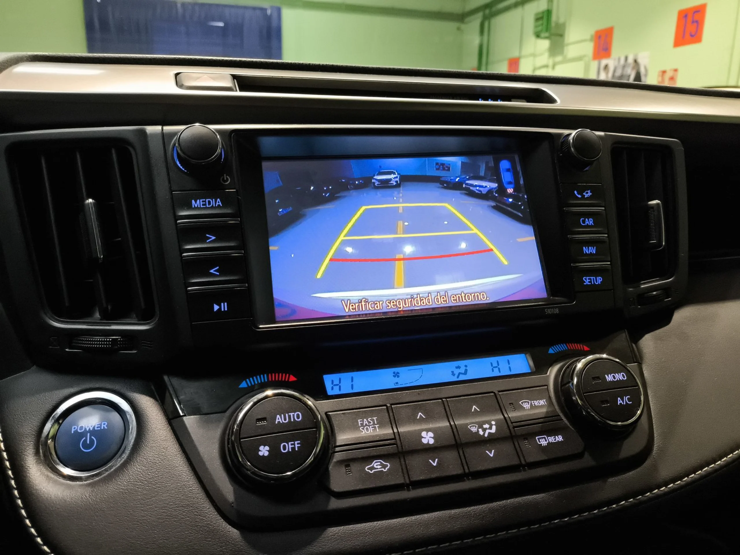 Toyota Rav4 2.5l hybrid Advance 2WD 145 kW (197 CV) - Foto 20