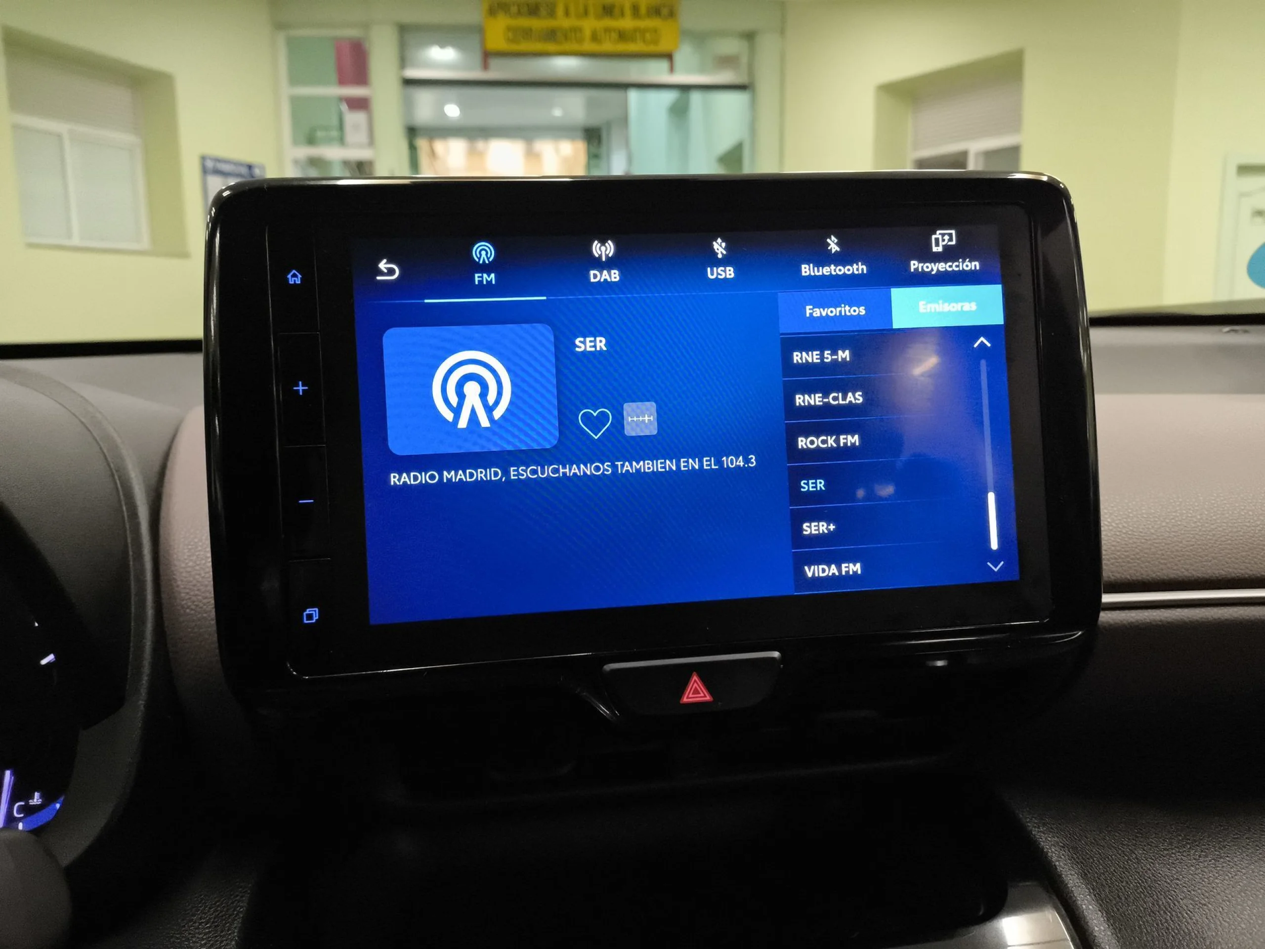 Toyota Yaris Cross 120H Style 85 kW (116 CV) - Foto 14