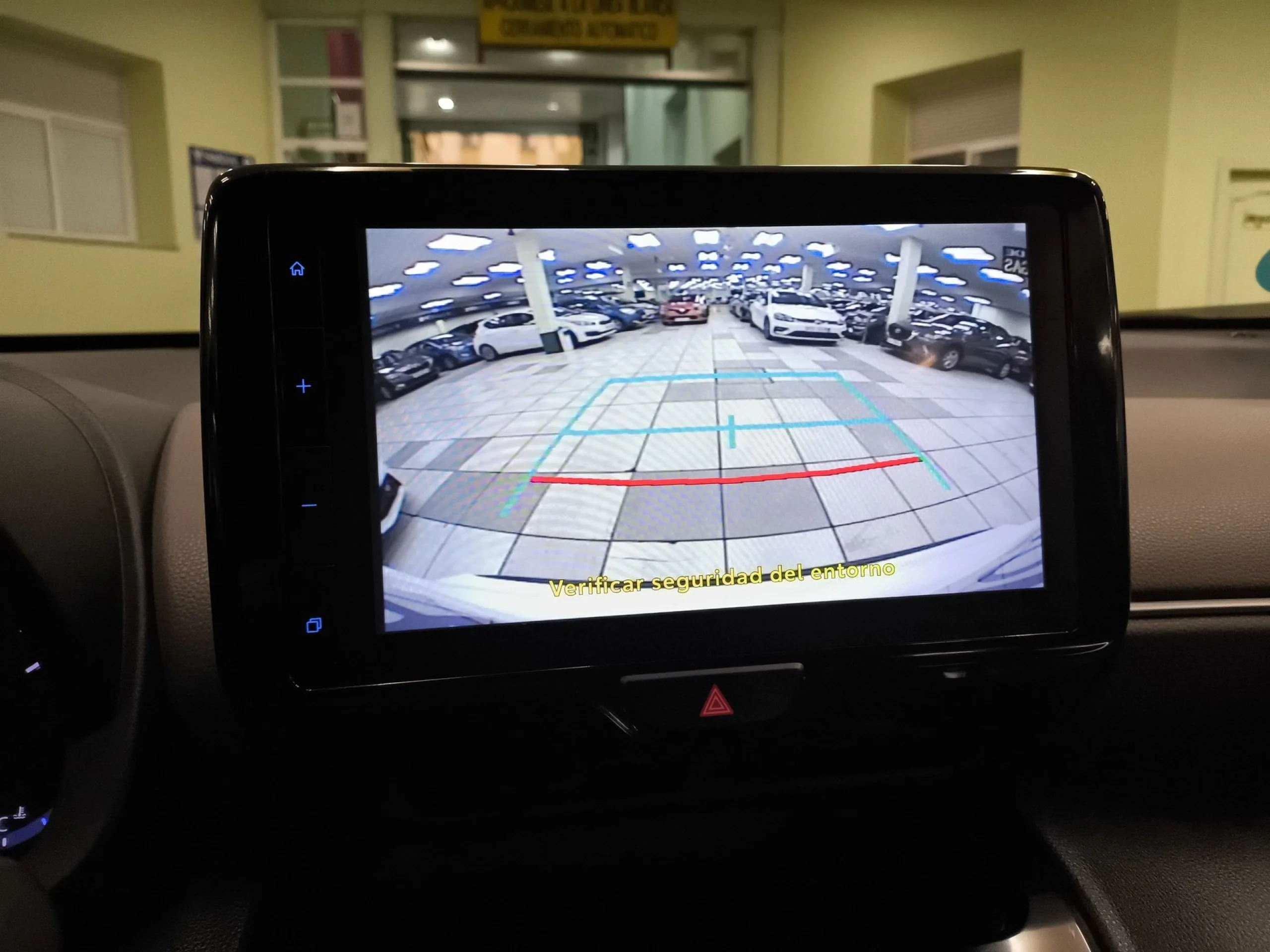 Toyota Yaris Cross 120H Style 85 kW (116 CV) - Foto 18