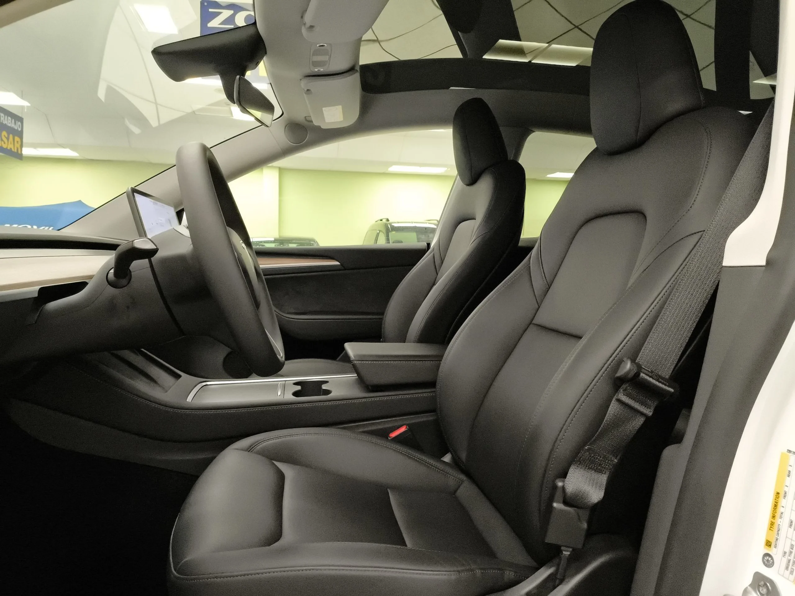 Tesla Model Y Tracción Trasera RWD 255 kW (347 CV) - Foto 8