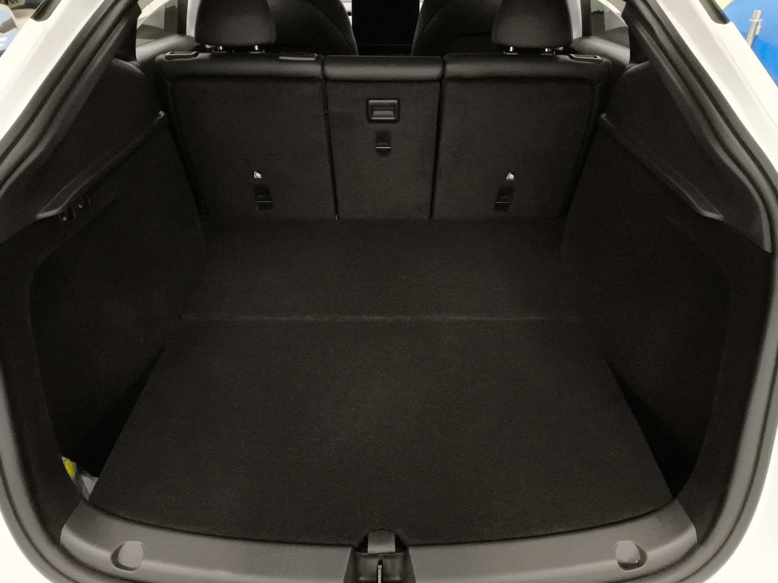 Tesla Model Y Tracción Trasera RWD 255 kW (347 CV) - Foto 20