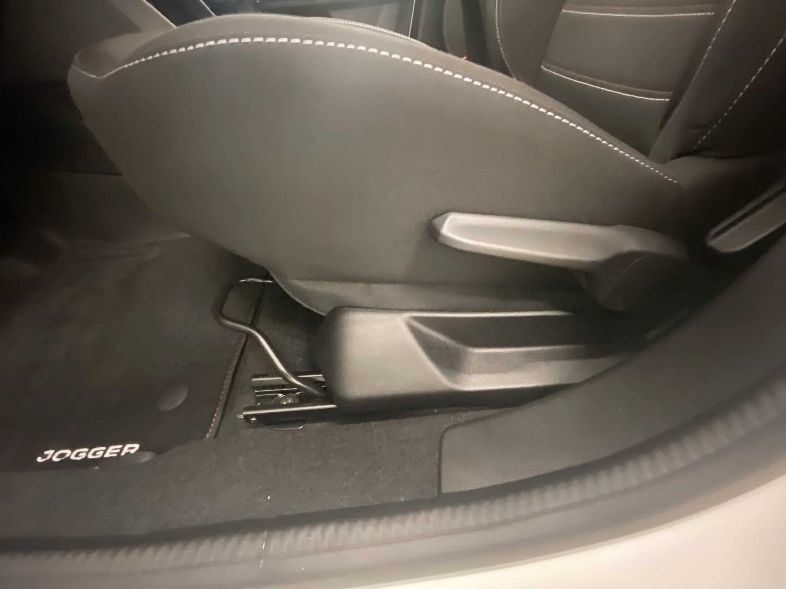 Dacia Jogger Serie Limitada Extreme 74 kW (100 CV) ECO-G - Foto 9