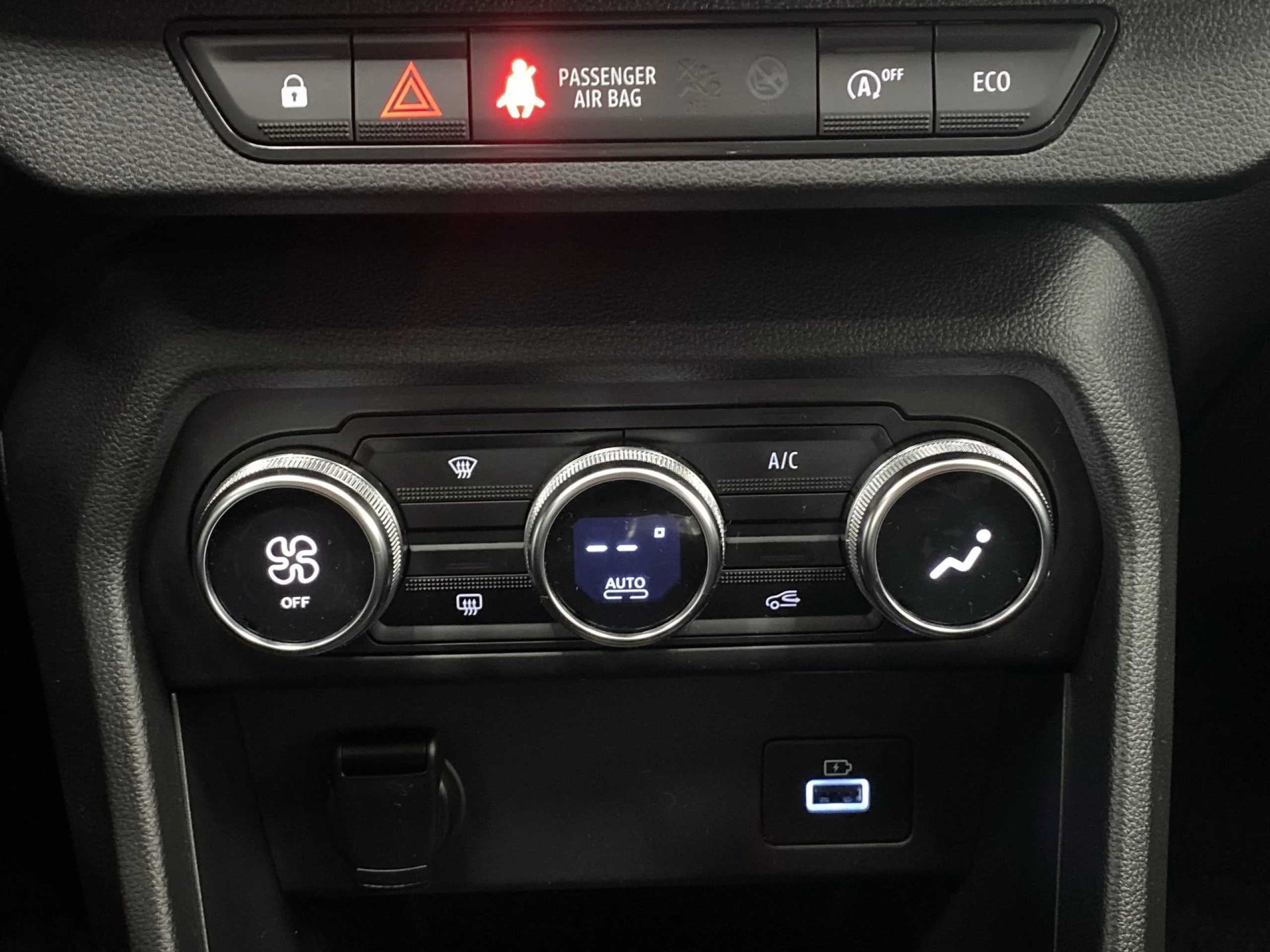 Dacia Jogger Serie Limitada Extreme 74 kW (100 CV) ECO-G - Foto 16
