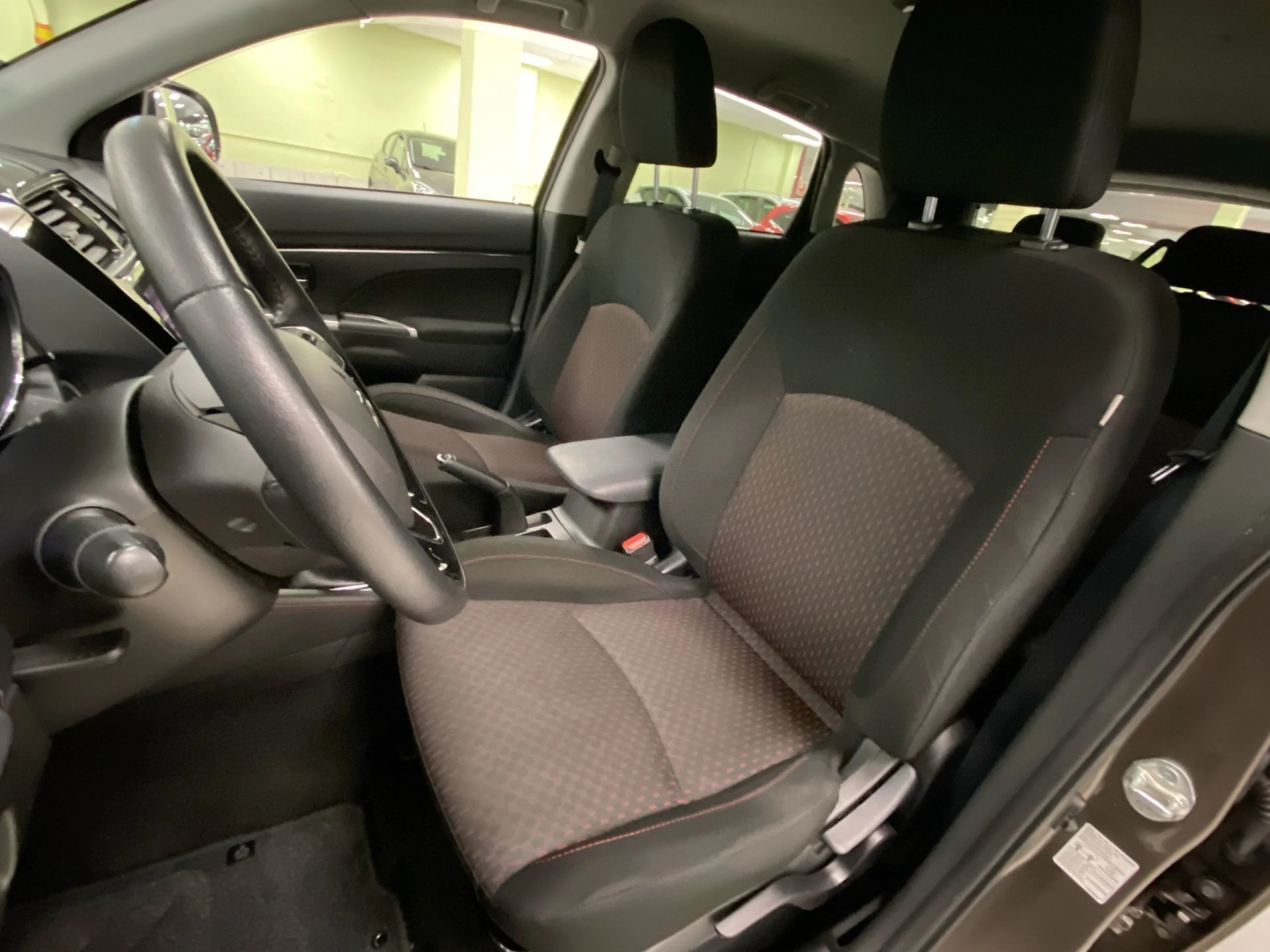 Mitsubishi ASX 160 MPI Motion 86 kW (117 CV) - Foto 8