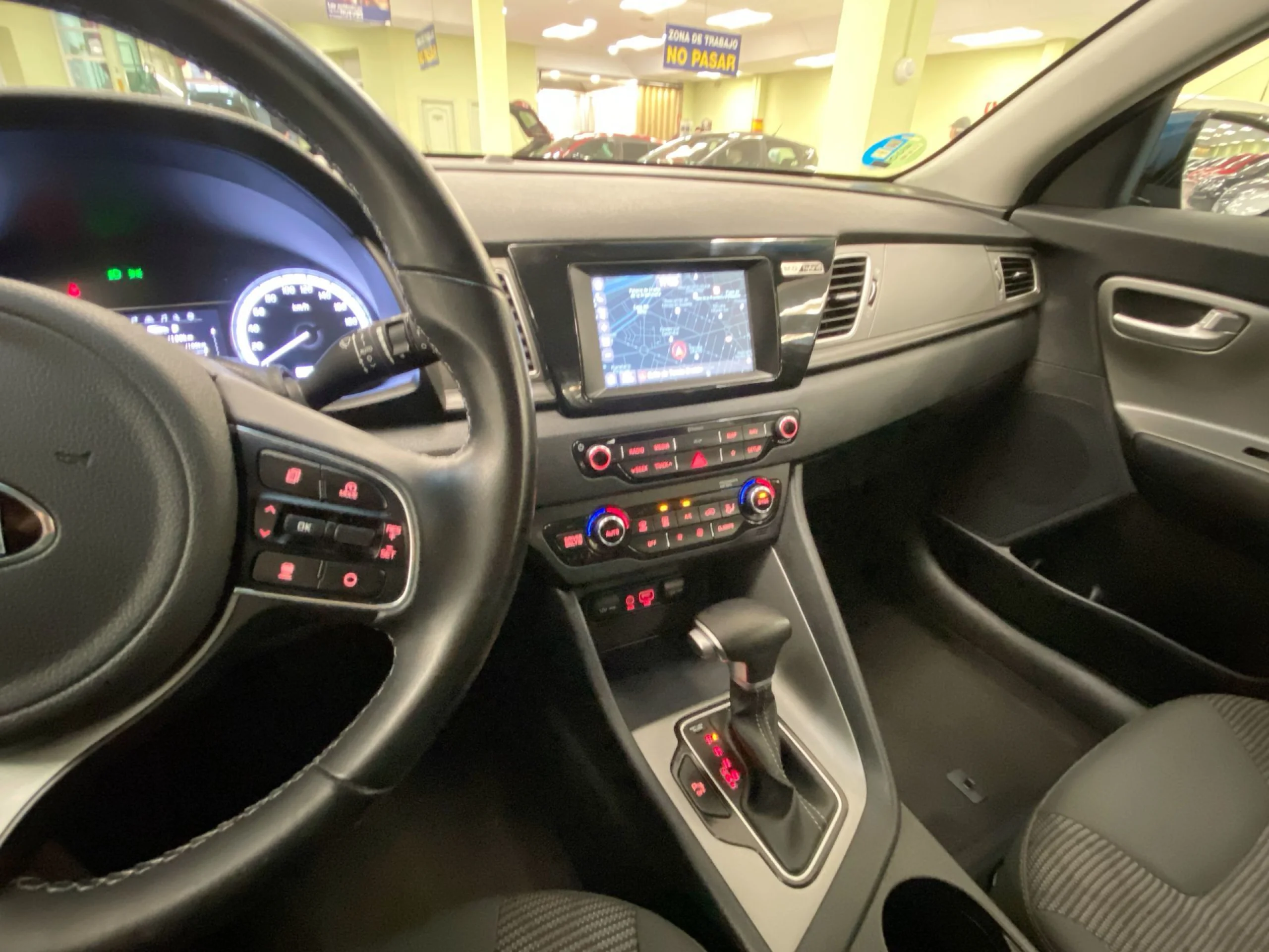 Kia Niro 1.6 GDi HEV Híbrido Drive 104 kW (141 CV) - Foto 18