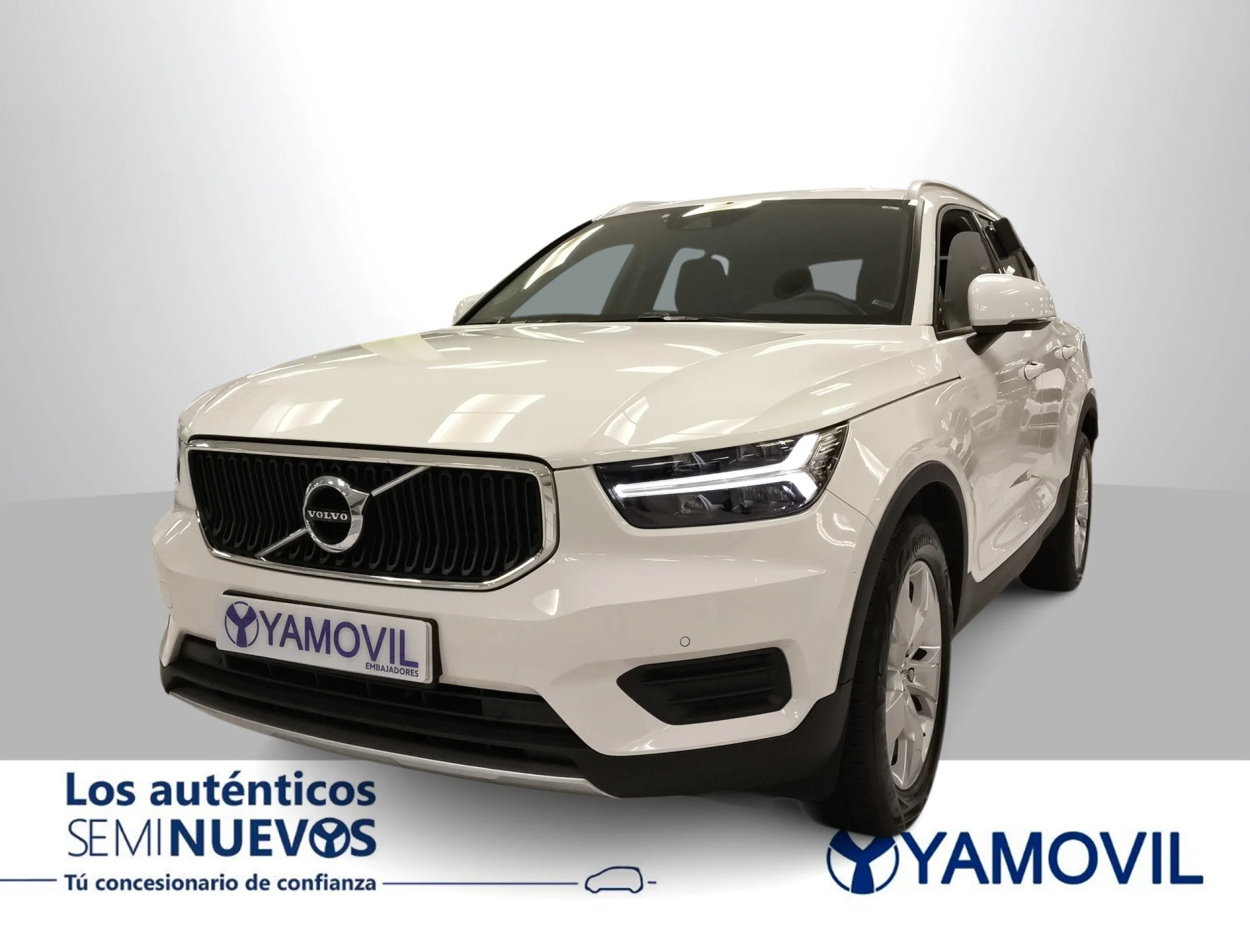 Volvo XC40 T2 Momentum Pro Auto 95 kW (129 CV) - Foto 1