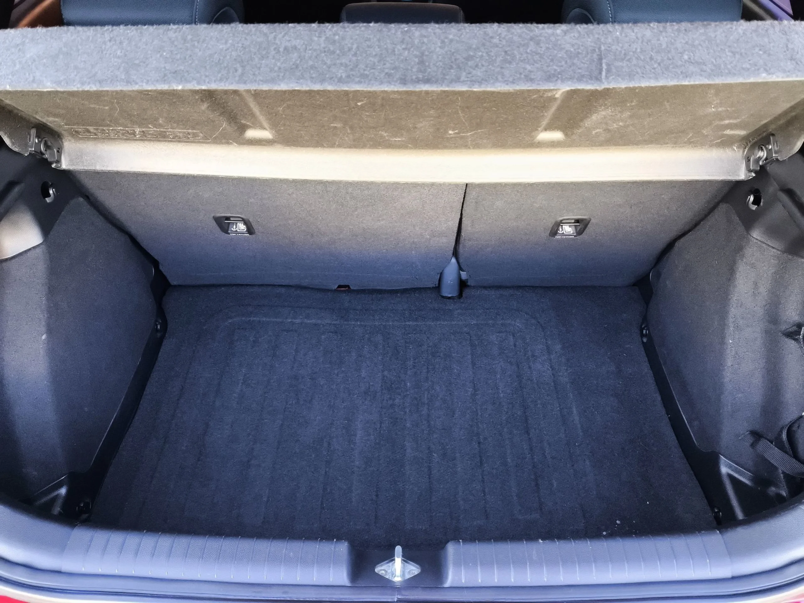 Hyundai I20 1.1 CRDI Essence 55 kW (75 CV) - Foto 19