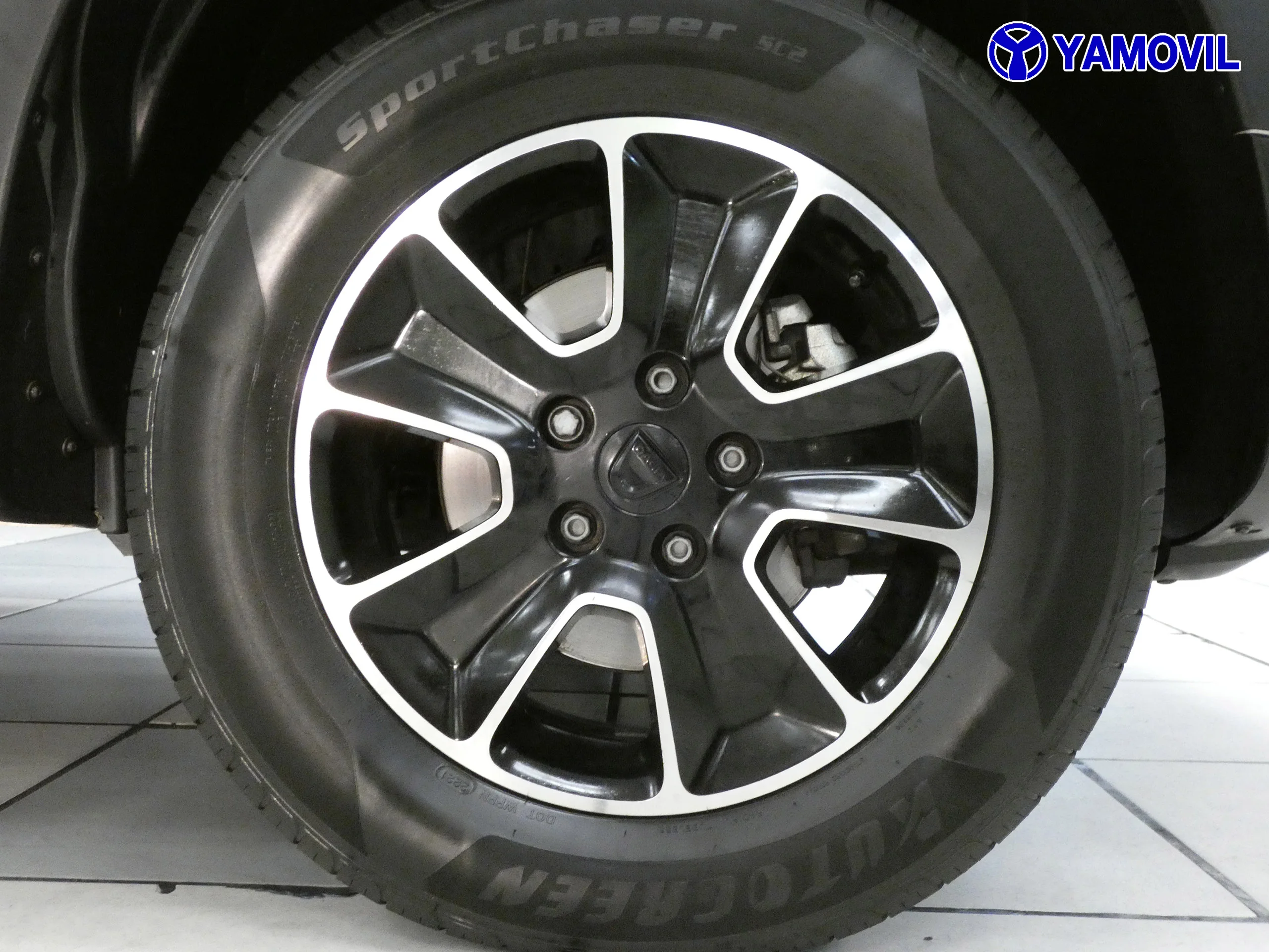 Dacia Duster LAUREATE TCE 4X4  - Foto 9