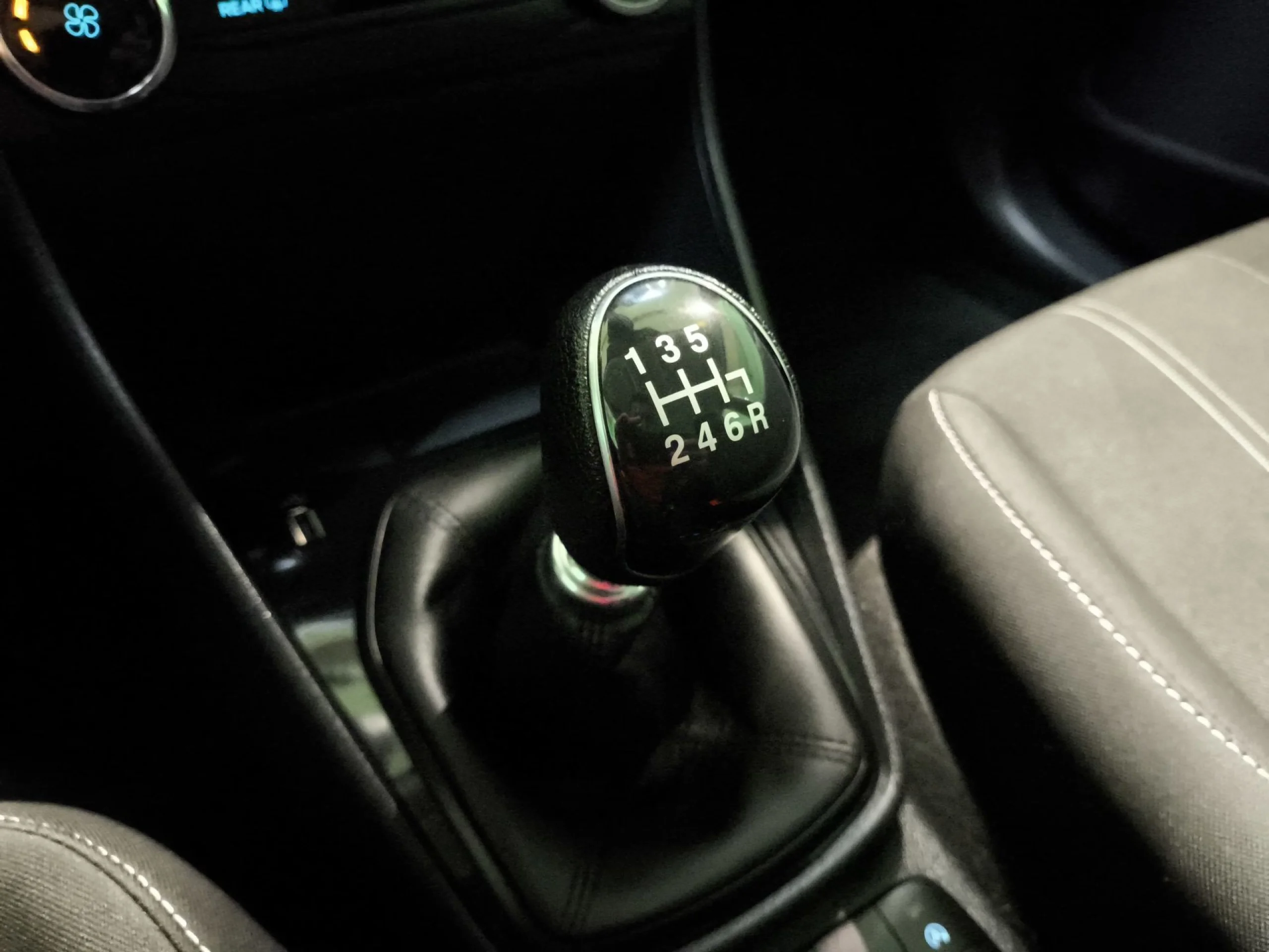 Ford Fiesta 1.0 EcoBoost SANDS Trend 70 kW (95 CV) - Foto 22