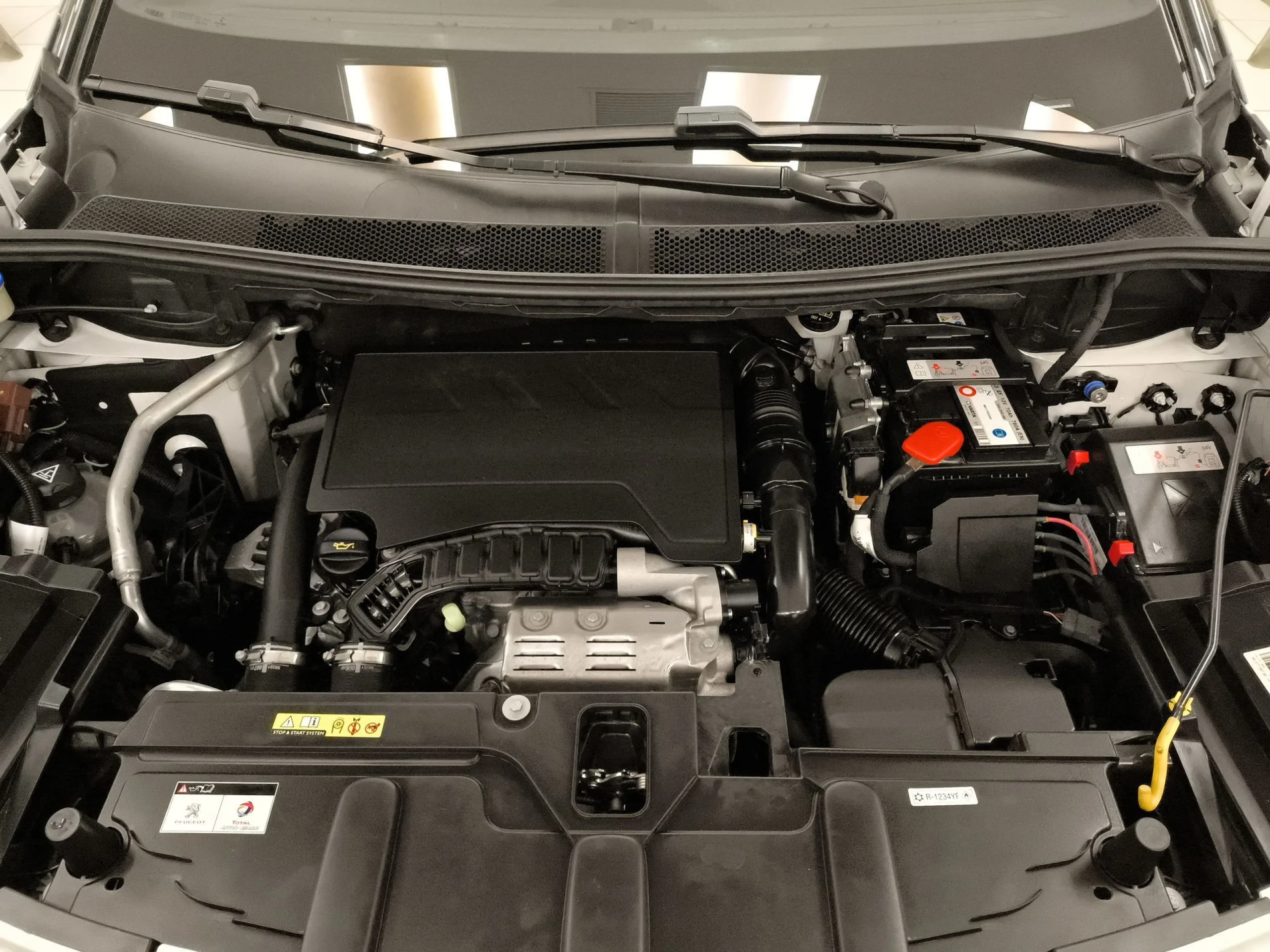 Peugeot 3008 PureTech 130 SANDS GT Line EAT8 96 kW (130 CV) - Foto 26