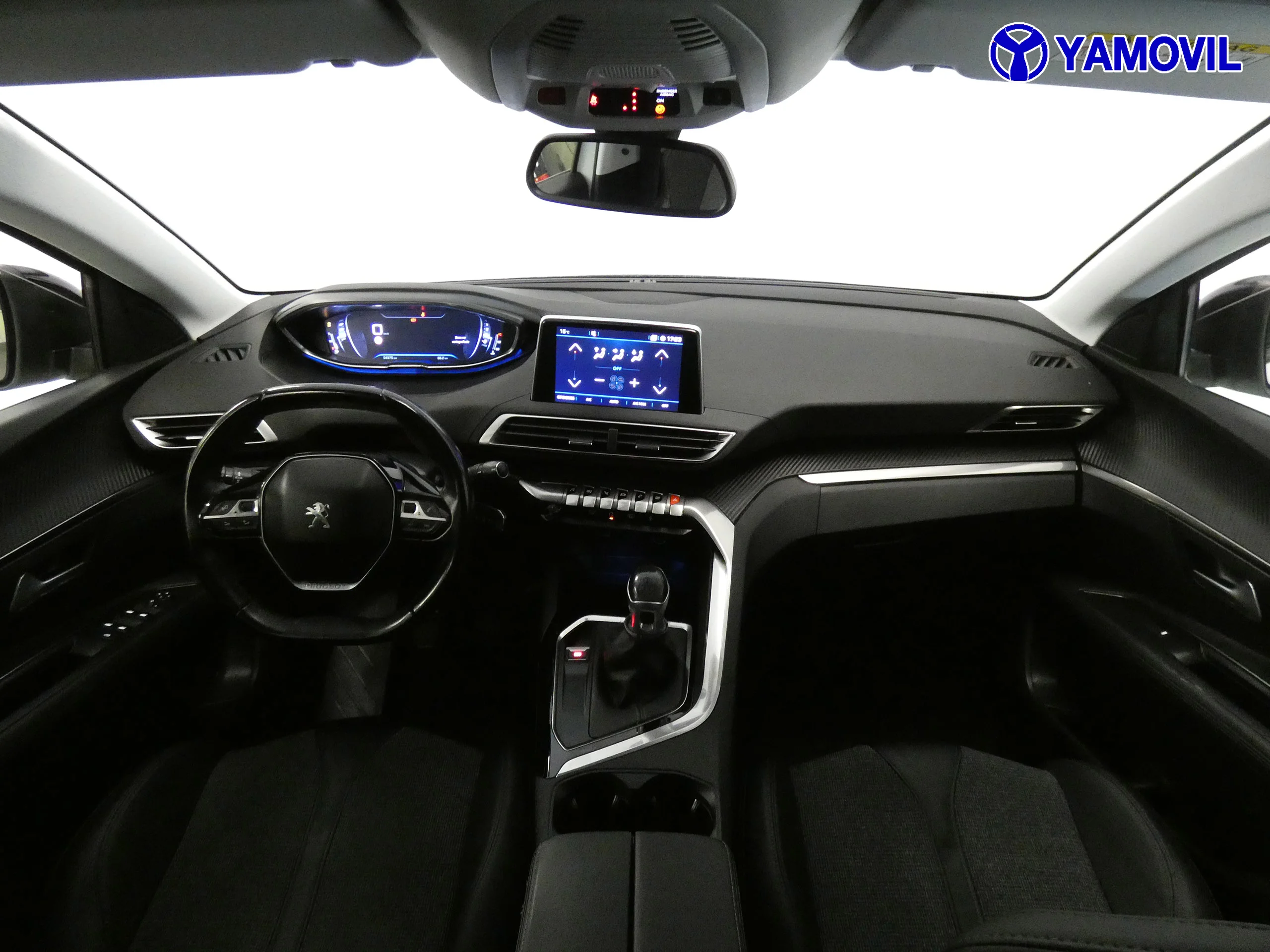 Peugeot 3008 1.2 PURETECH ALLURE - Foto 16