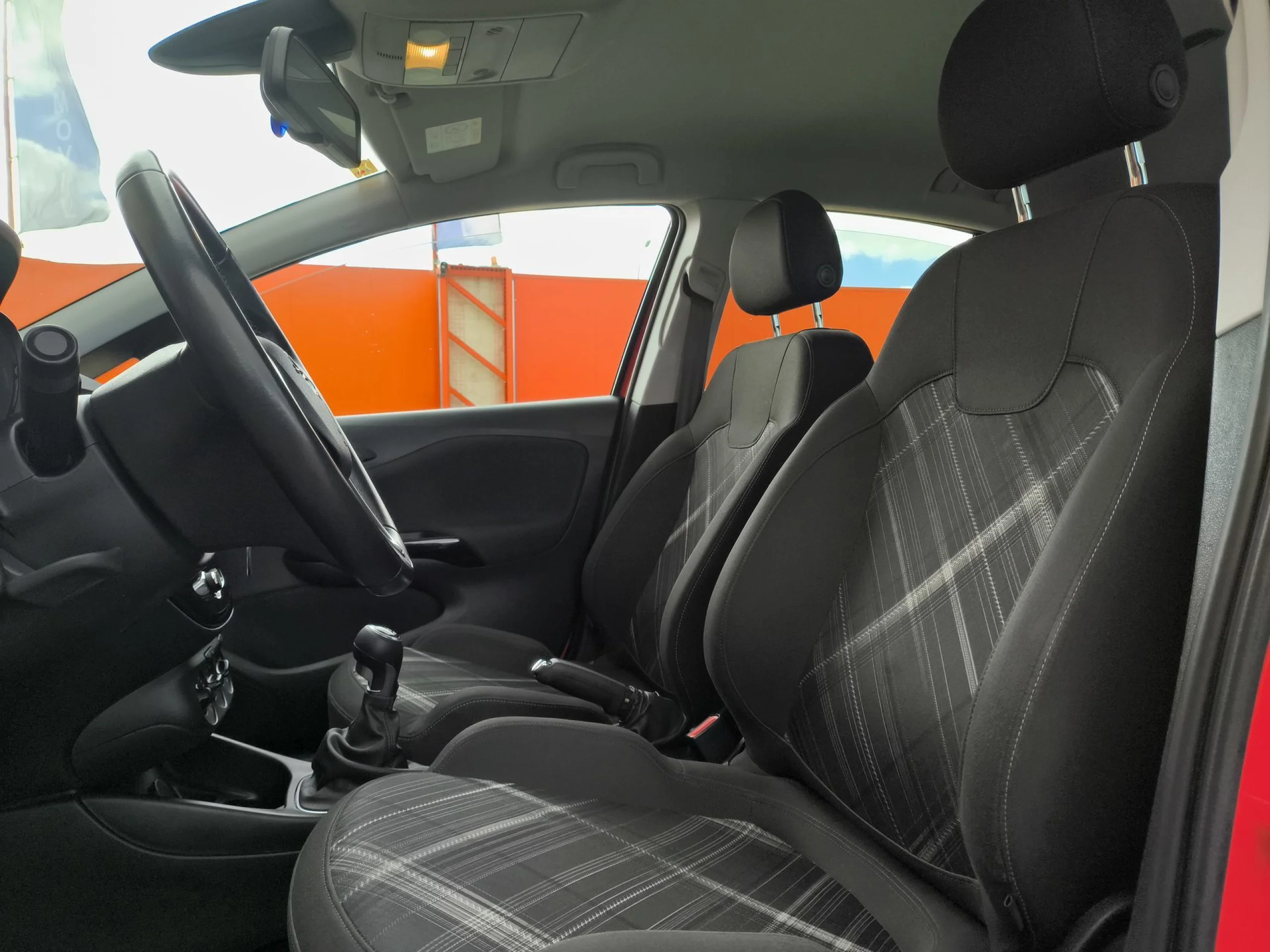 Opel Corsa 1.4 Design Line 66 kW (90 CV) - Foto 8