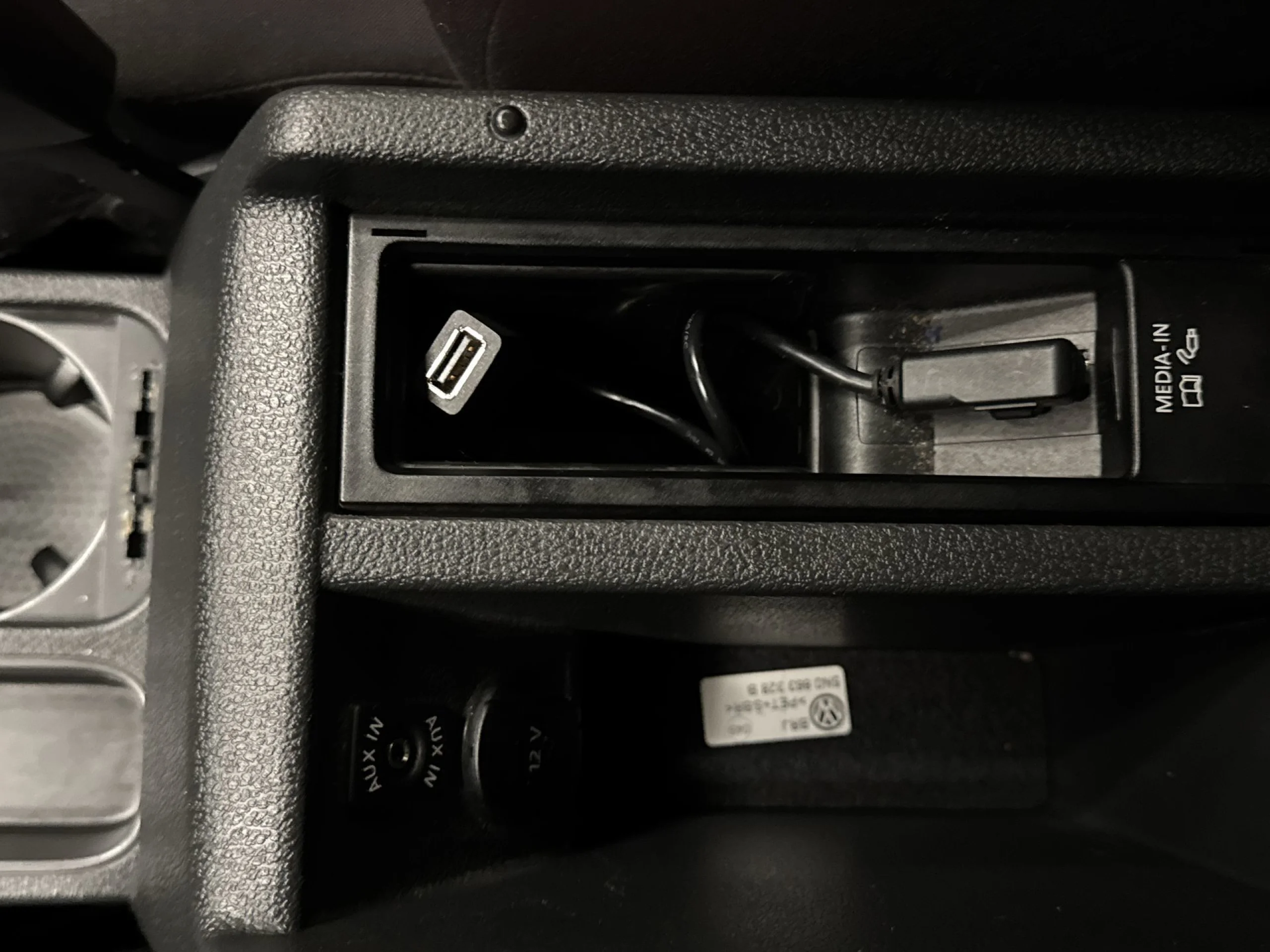 Volkswagen Tiguan T1 2.0 TDI BMT 4x2 81 kW (110 CV) - Foto 19