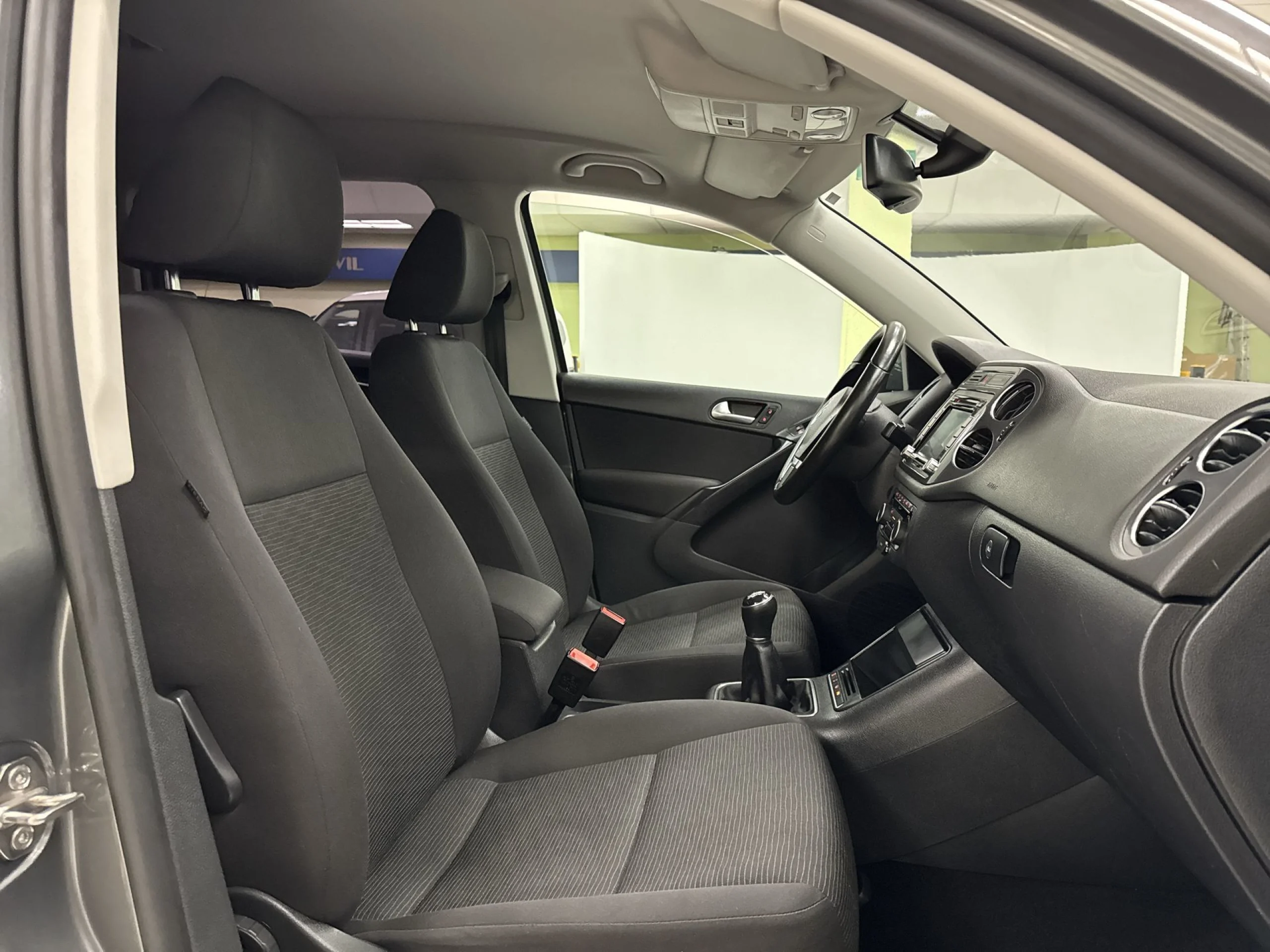 Volkswagen Tiguan T1 2.0 TDI BMT 4x2 81 kW (110 CV) - Foto 23