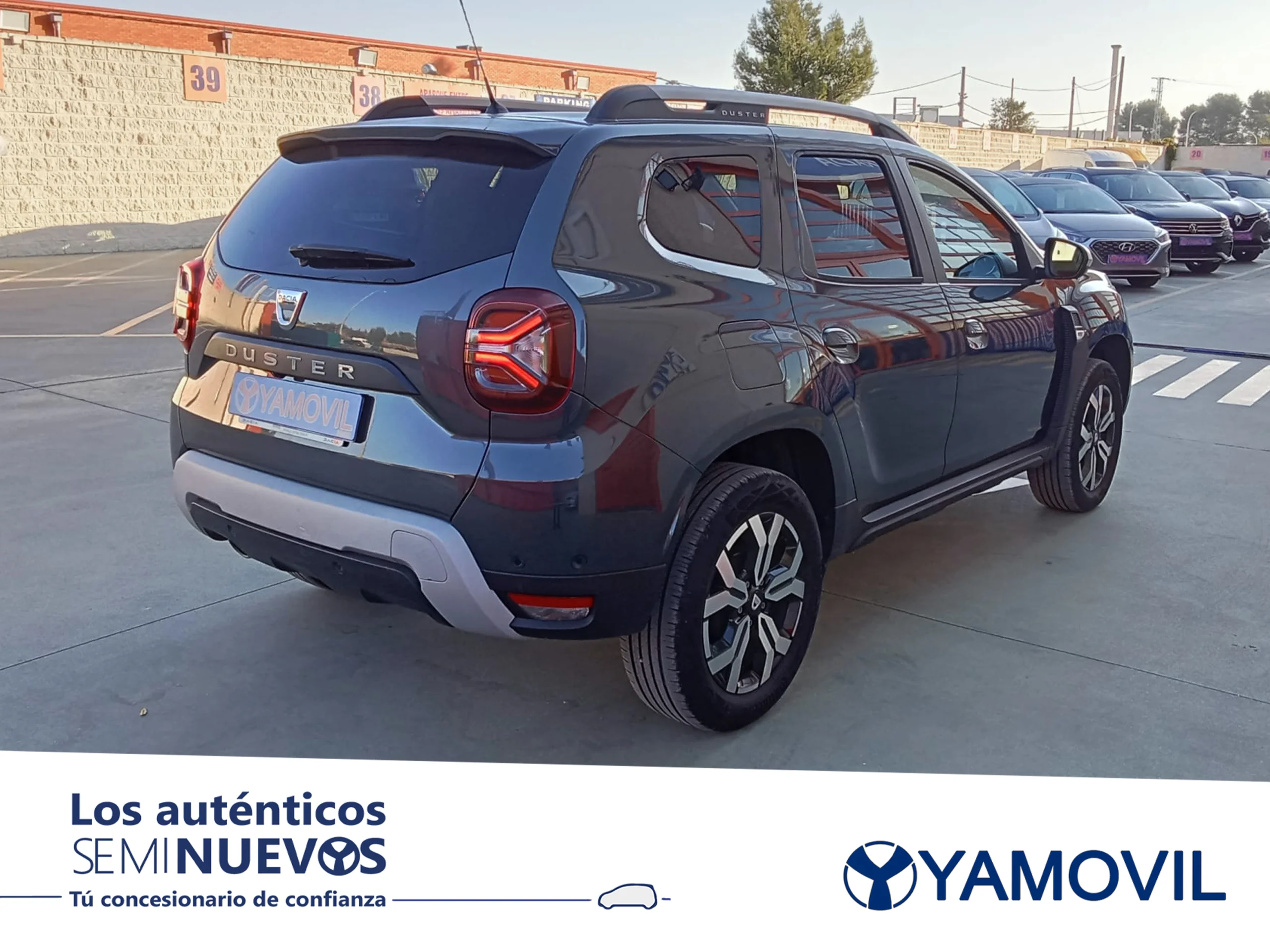 Dacia Duster Prestige TCE 66 kW (90 CV) 4X2 - Foto 2