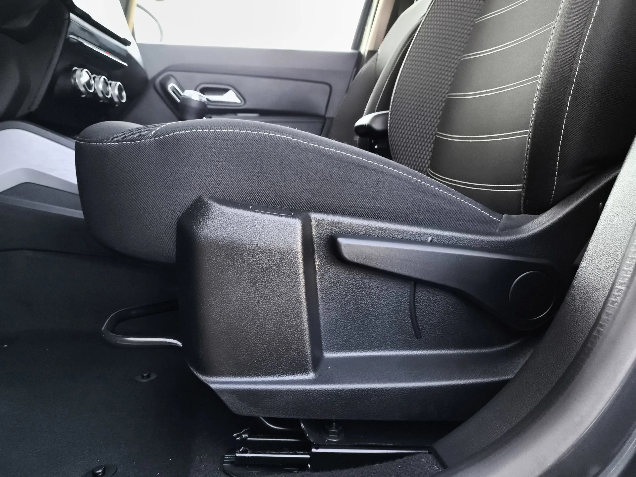 Dacia Duster Prestige TCE 66 kW (90 CV) 4X2 - Foto 9