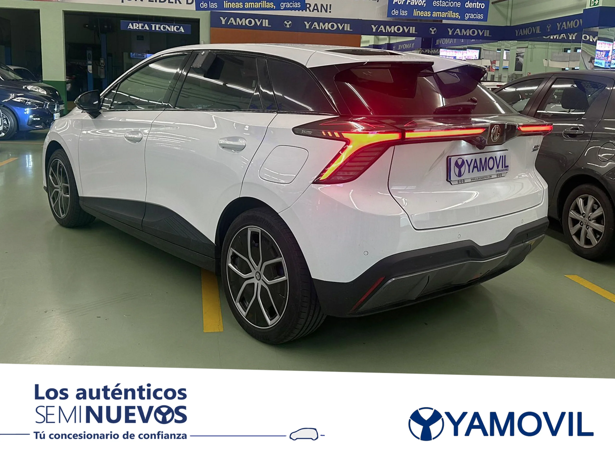 MG MG4 64kWh Luxury 150 kW (204 CV) - Foto 4