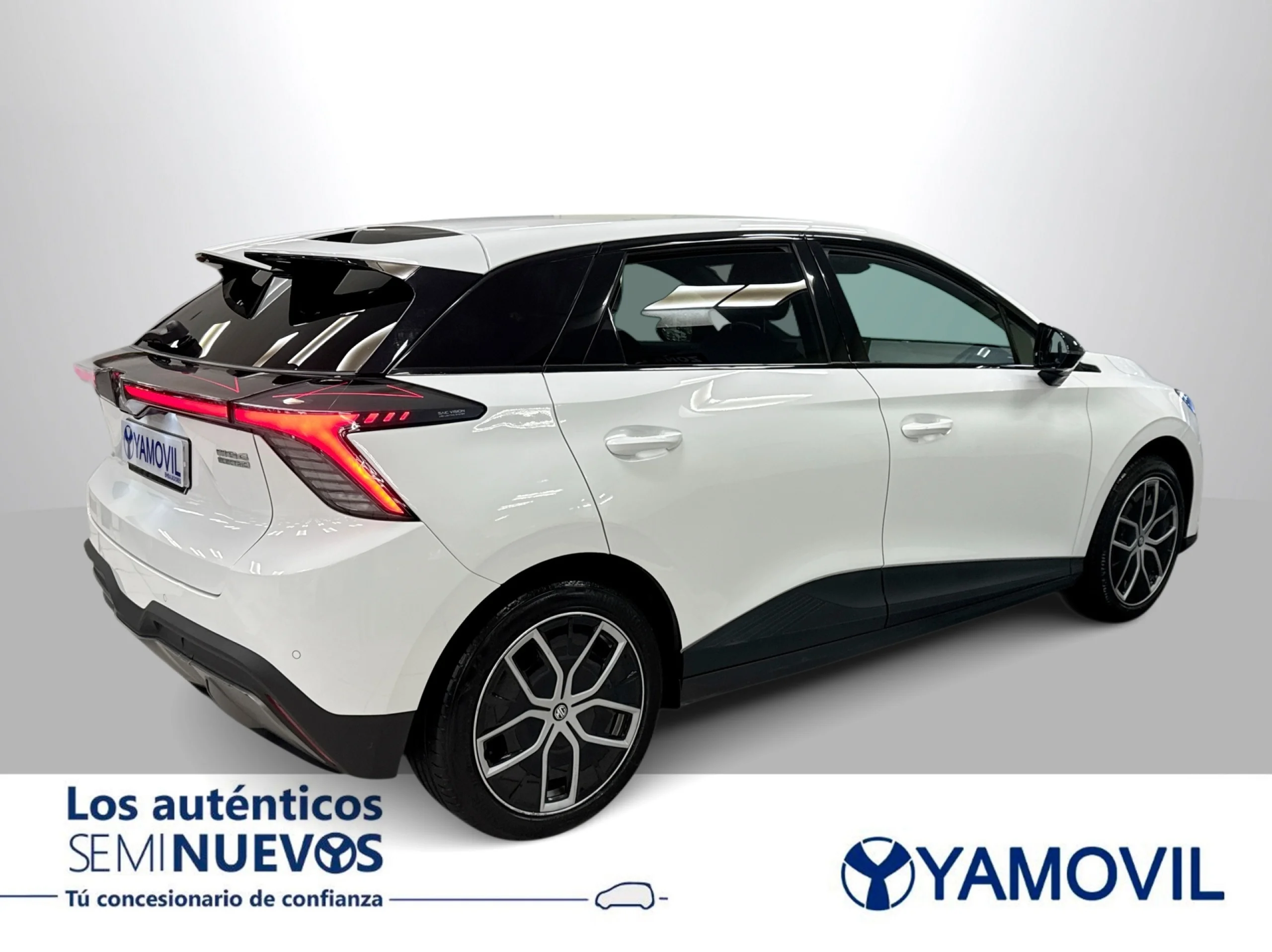 MG MG4 64kWh Luxury 150 kW (204 CV) - Foto 6