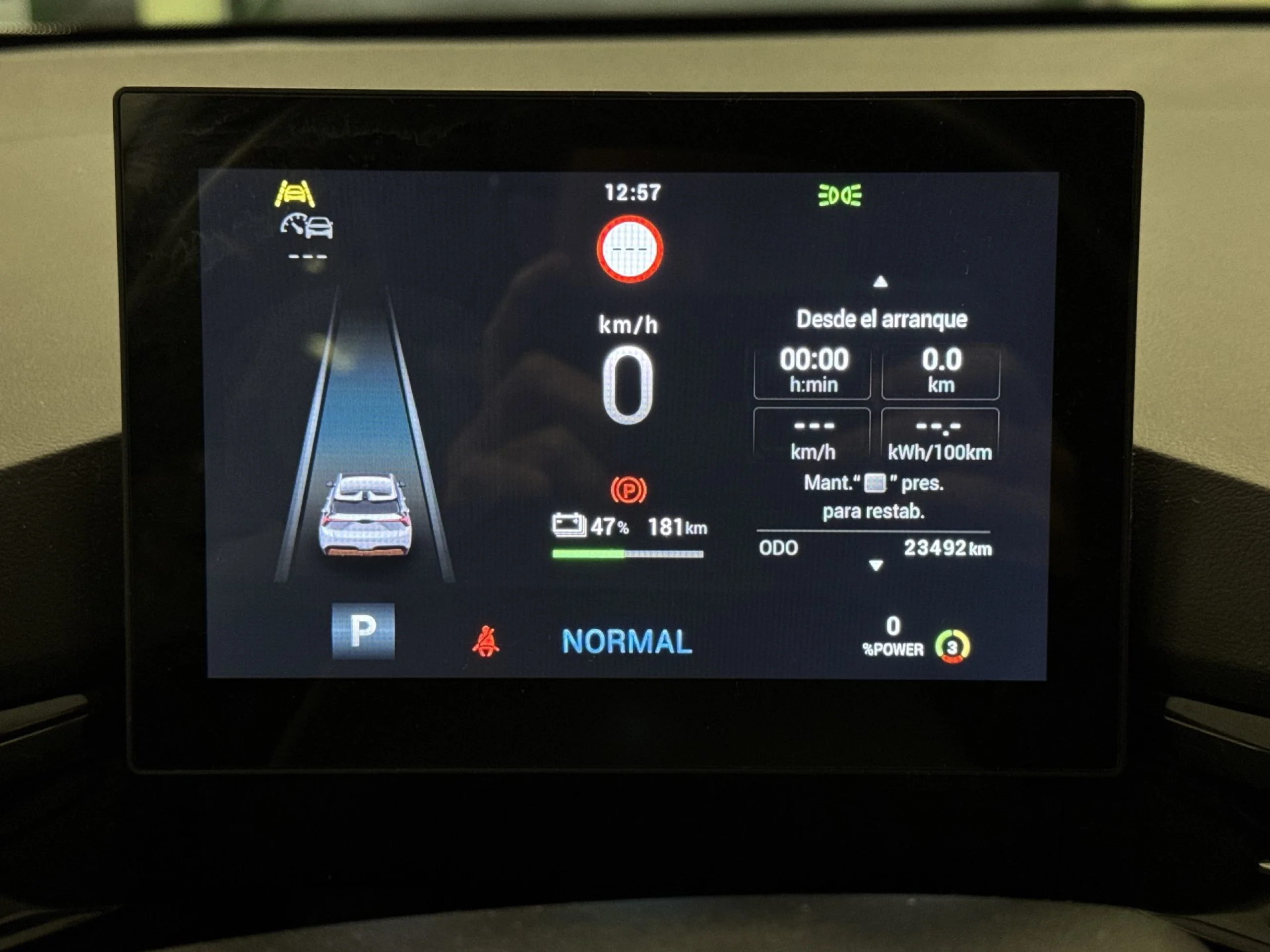 MG MG4 64kWh Luxury 150 kW (204 CV) - Foto 14