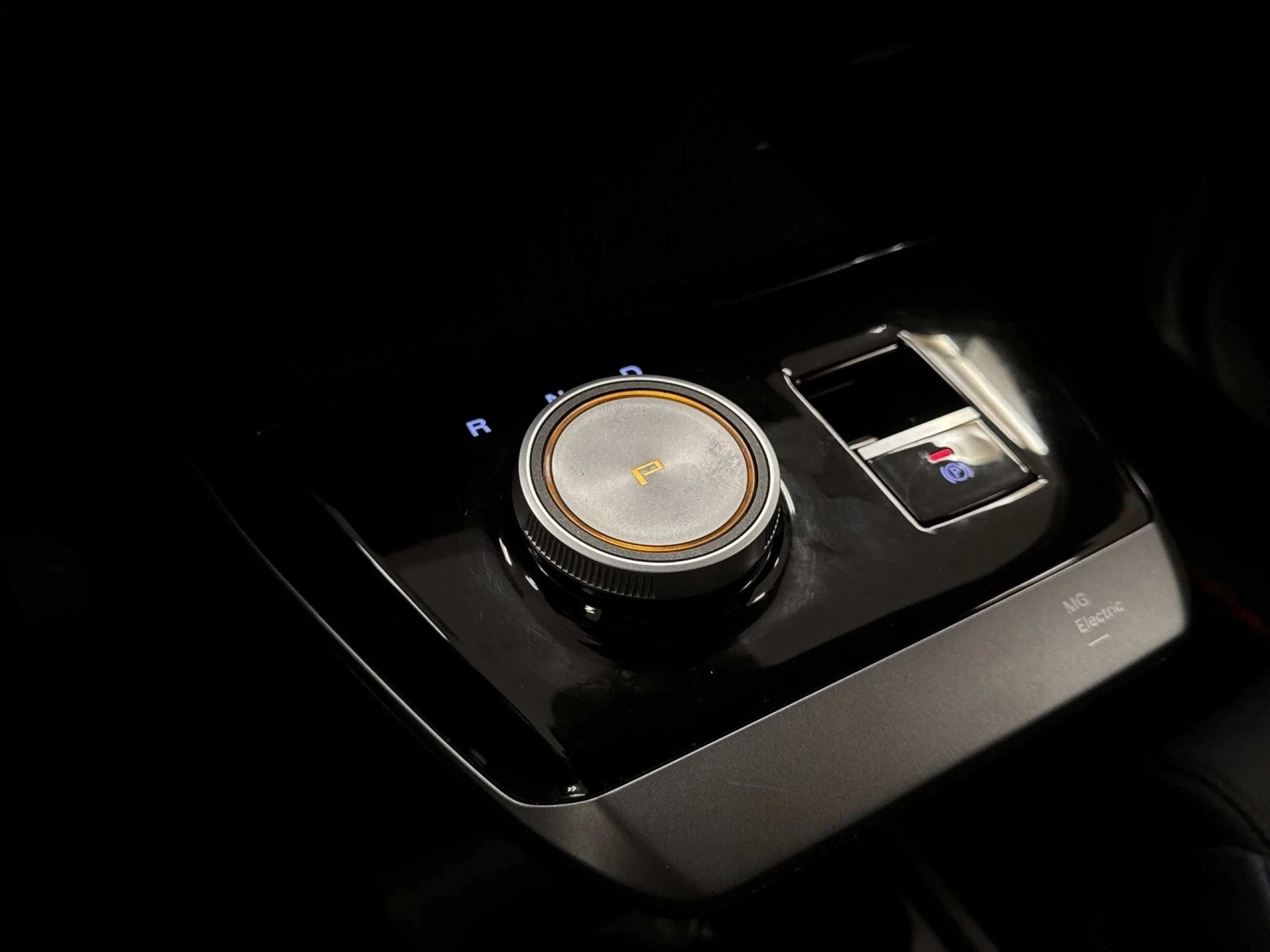 MG MG4 64kWh Luxury 150 kW (204 CV) - Foto 21