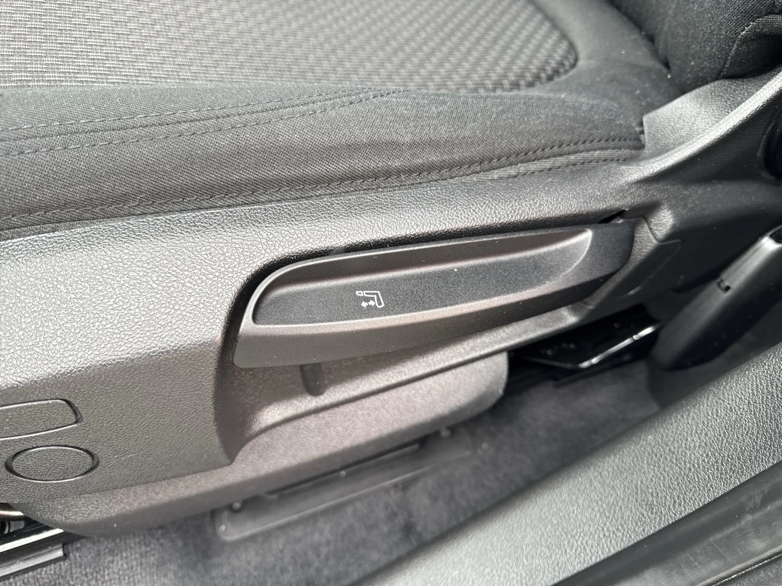 BMW X1 sDrive18d 110 kW (150 CV) - Foto 9
