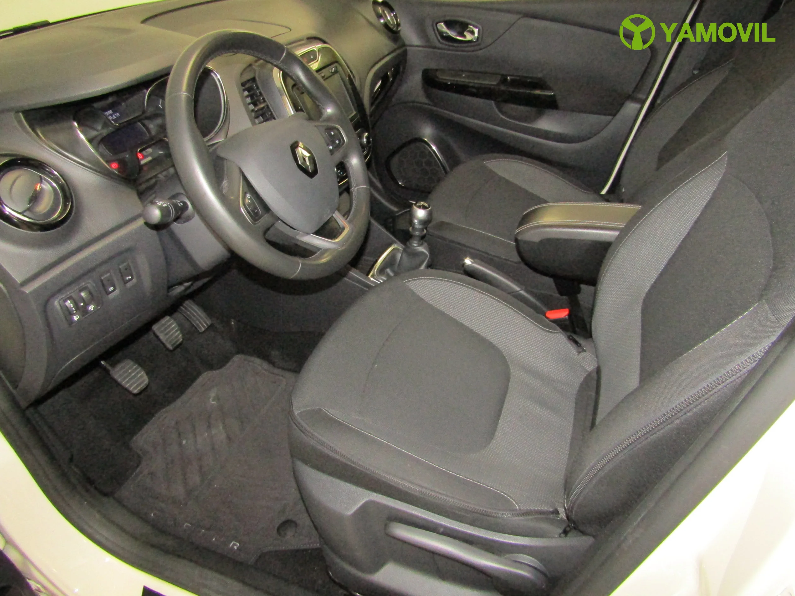 Renault Captur 1.5 DCI 110CV ZEN ENERGY - Foto 14