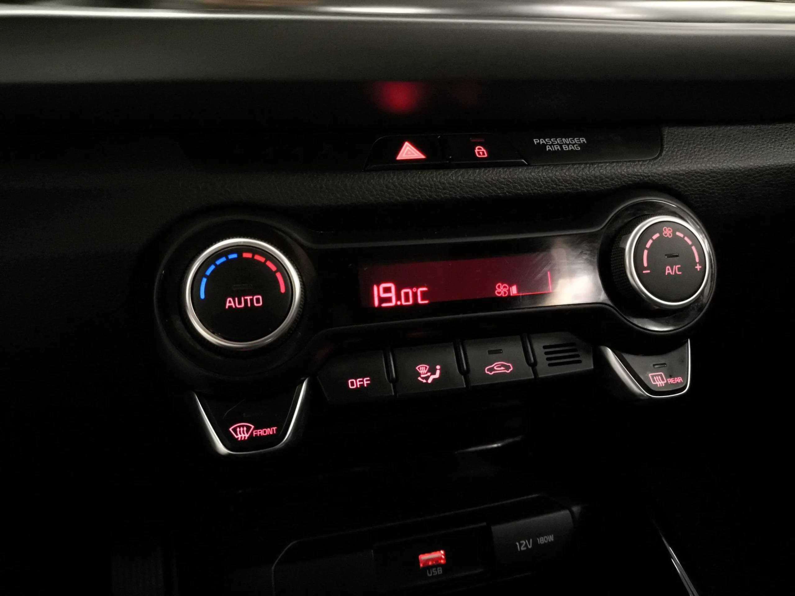 Kia Rio 1.0 T-GDi MHEV iMT Drive 74 kW (100 CV) - Foto 16
