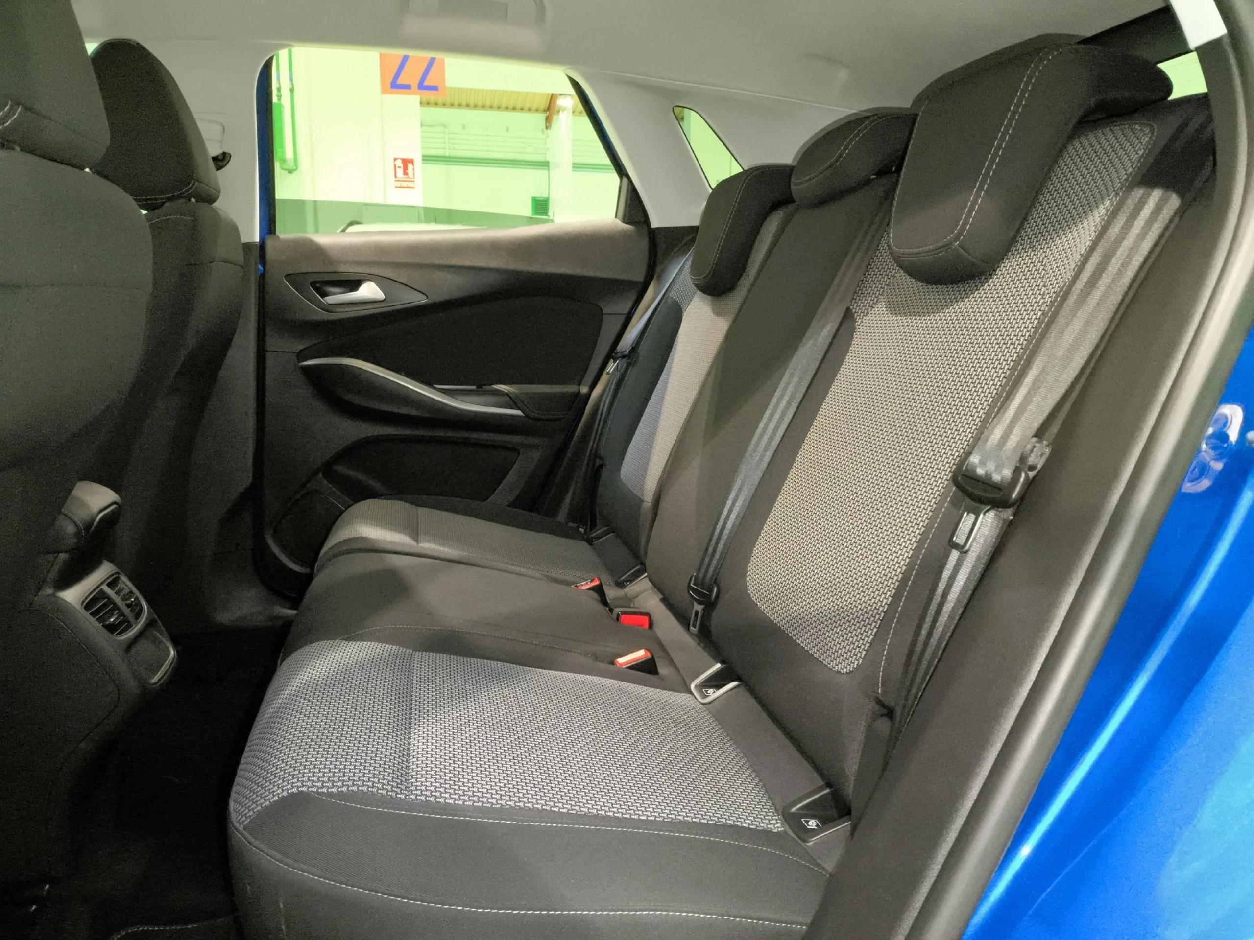 Opel Grandland X 1.5 CDTi Edition 96 kW (130 CV) - Foto 17