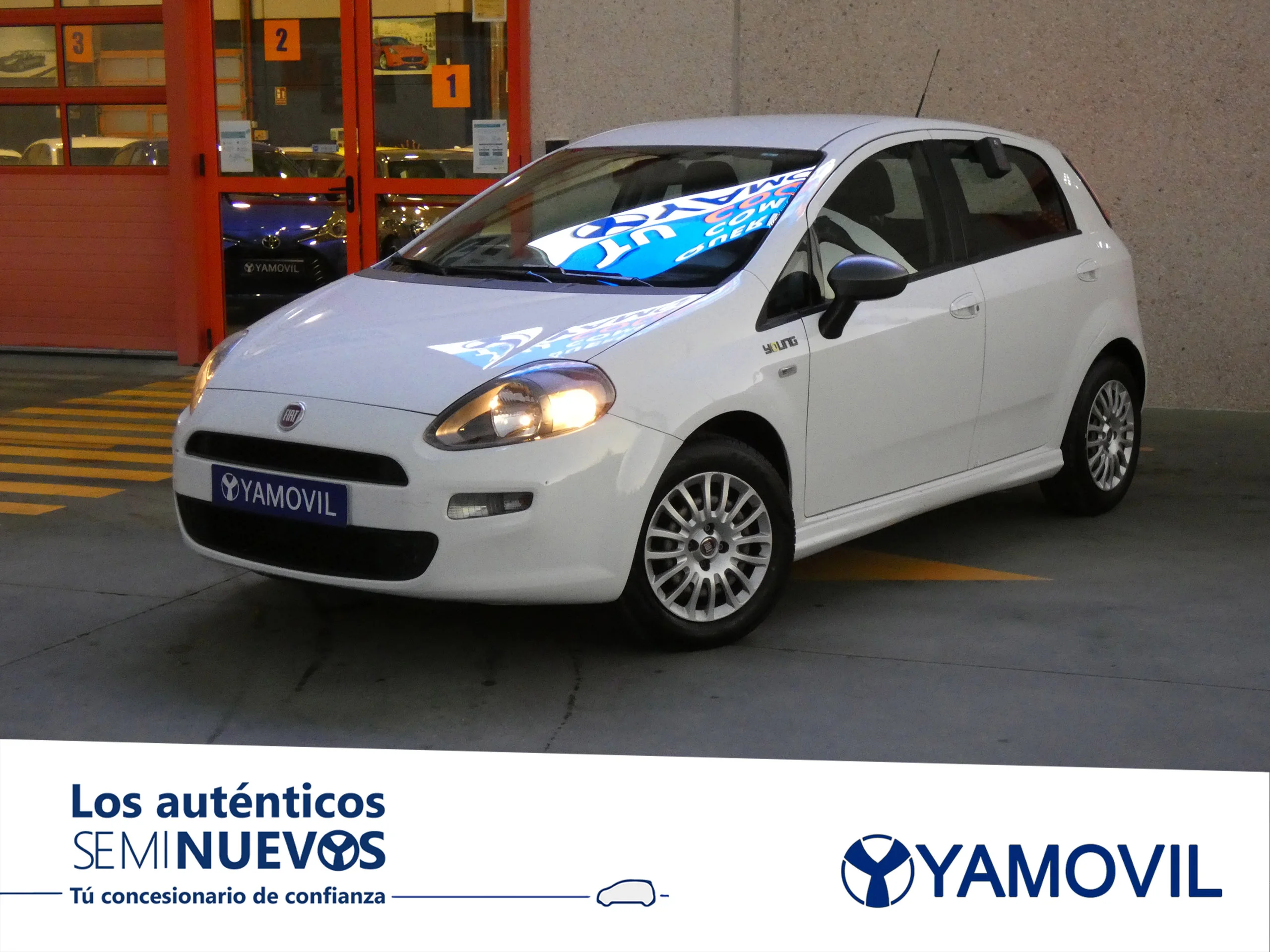 Fiat Punto 1.2 YOUNG - Foto 1