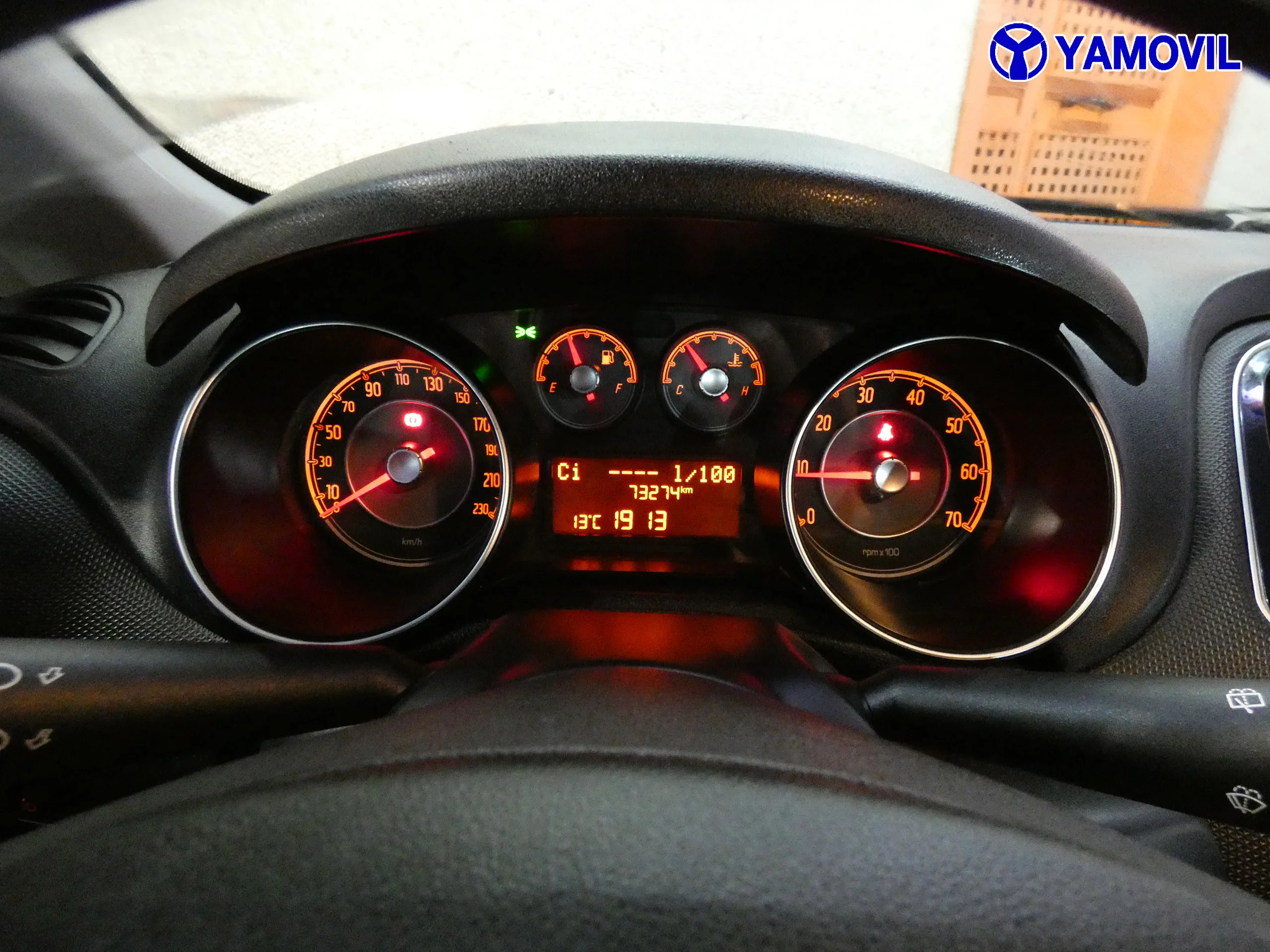 Fiat Punto 1.2 YOUNG - Foto 20