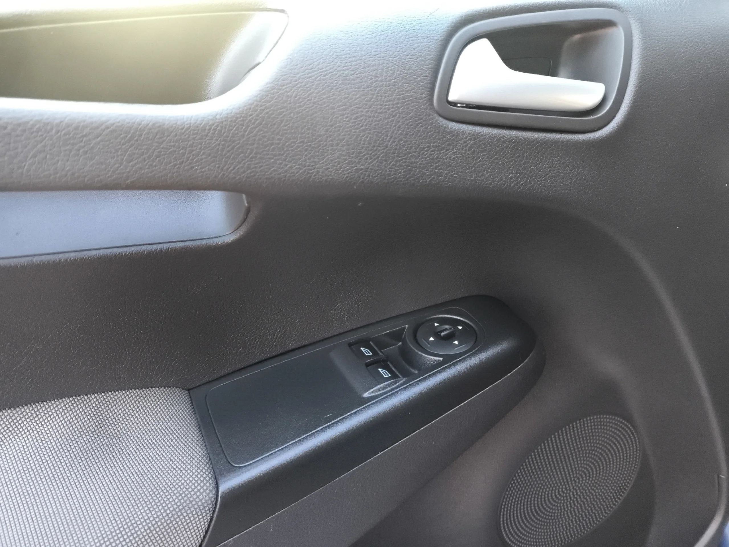 Ford Tourneo Courier 1.0 EcoBoost Trend 74 kW (100 CV) - Foto 10