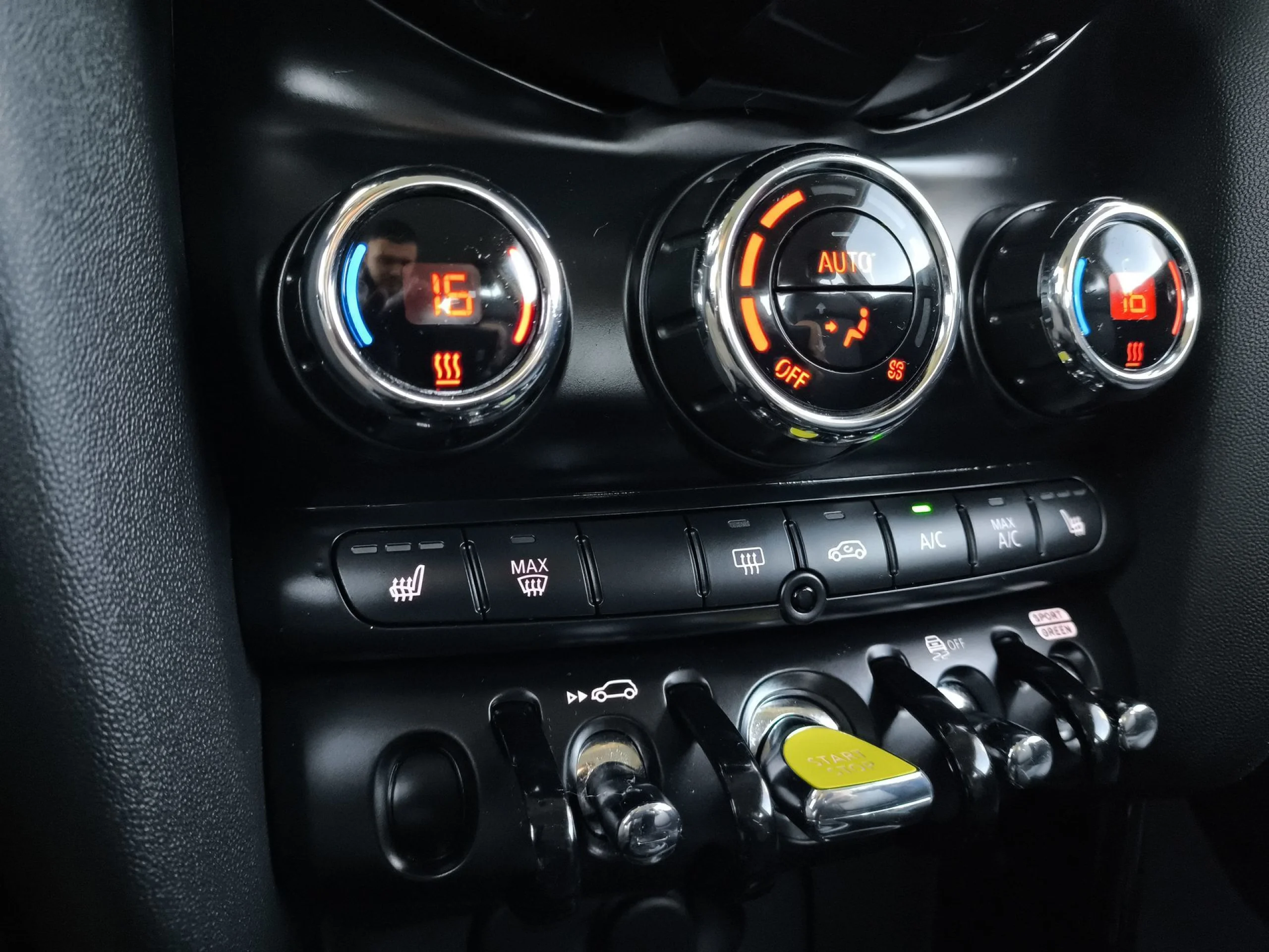 MINI MINI 3 Puertas Cooper SE 135 kW (184 CV) - Foto 19