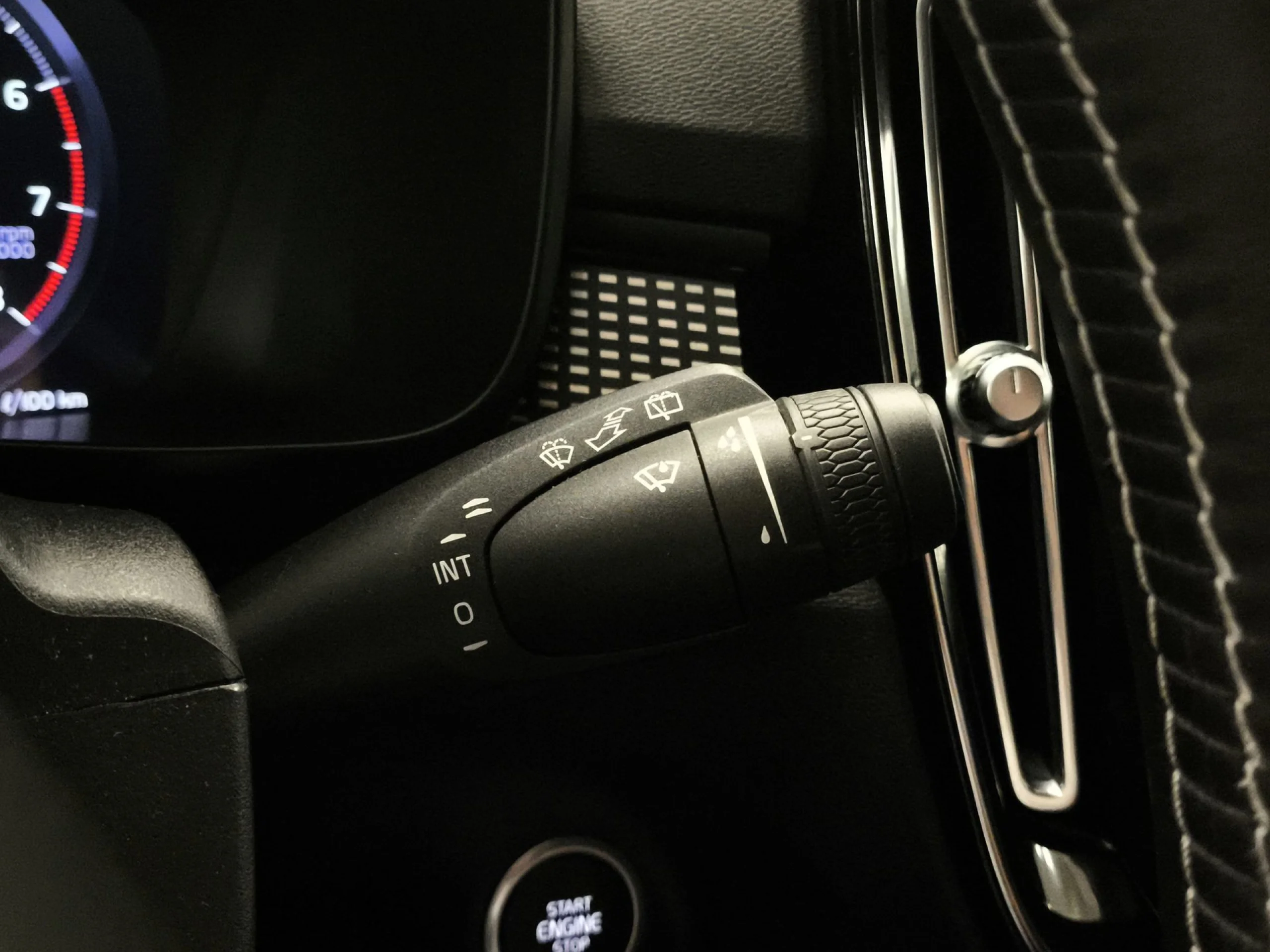 Volvo XC40 T3 R-Design Auto 120 kW (163 CV) - Foto 16