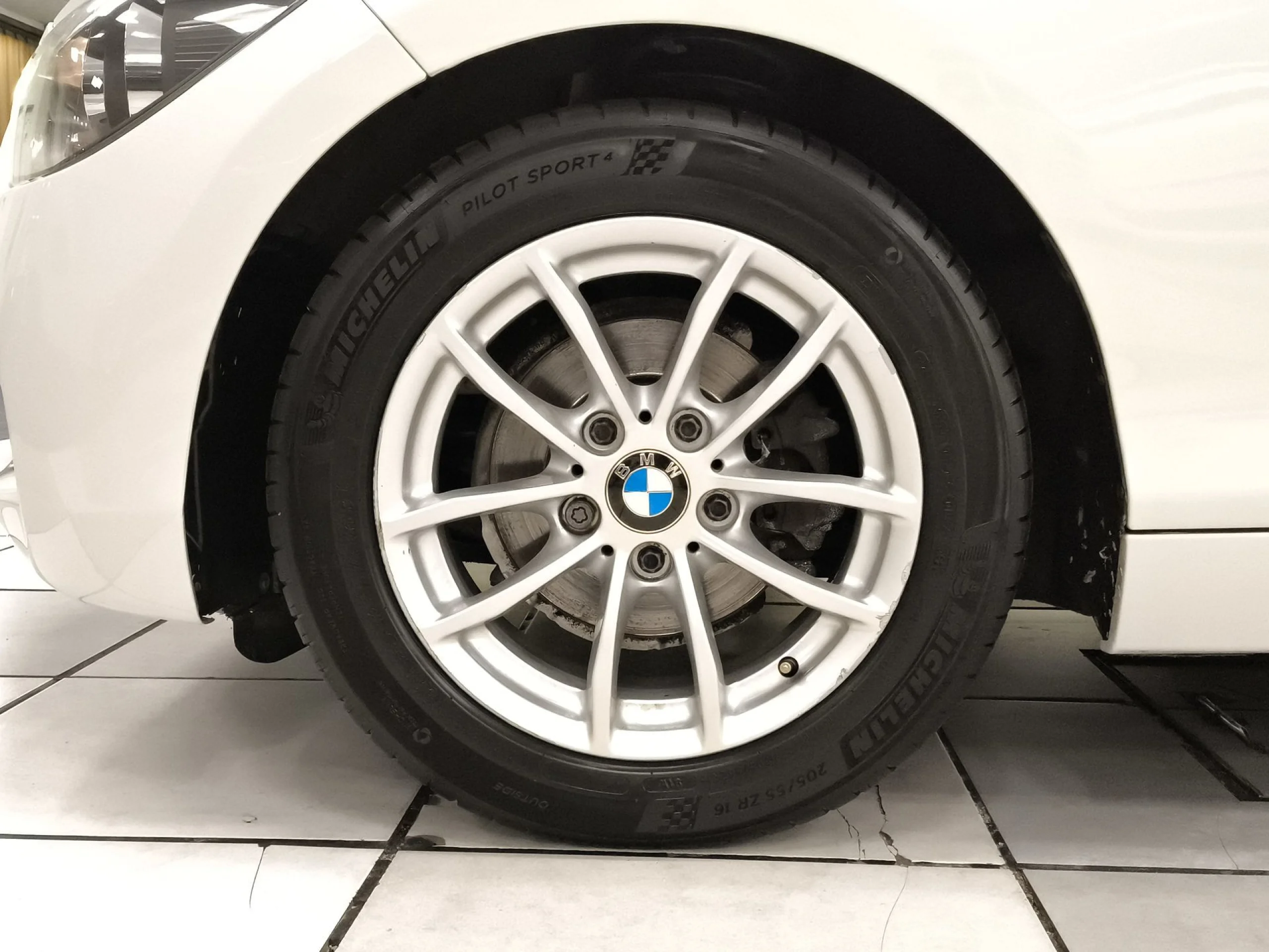 BMW Serie 1 116d 85 kW (116 CV) - Foto 7