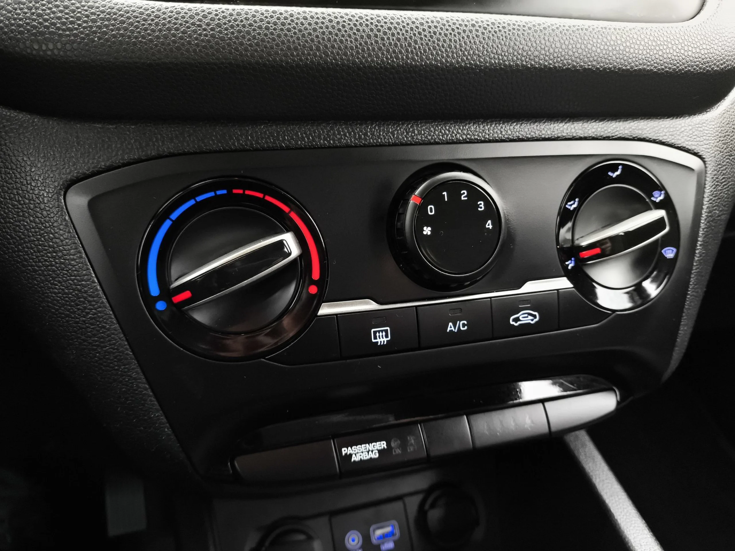 Hyundai I20 1.2 MPI Klass 62 kW (84 CV) - Foto 18