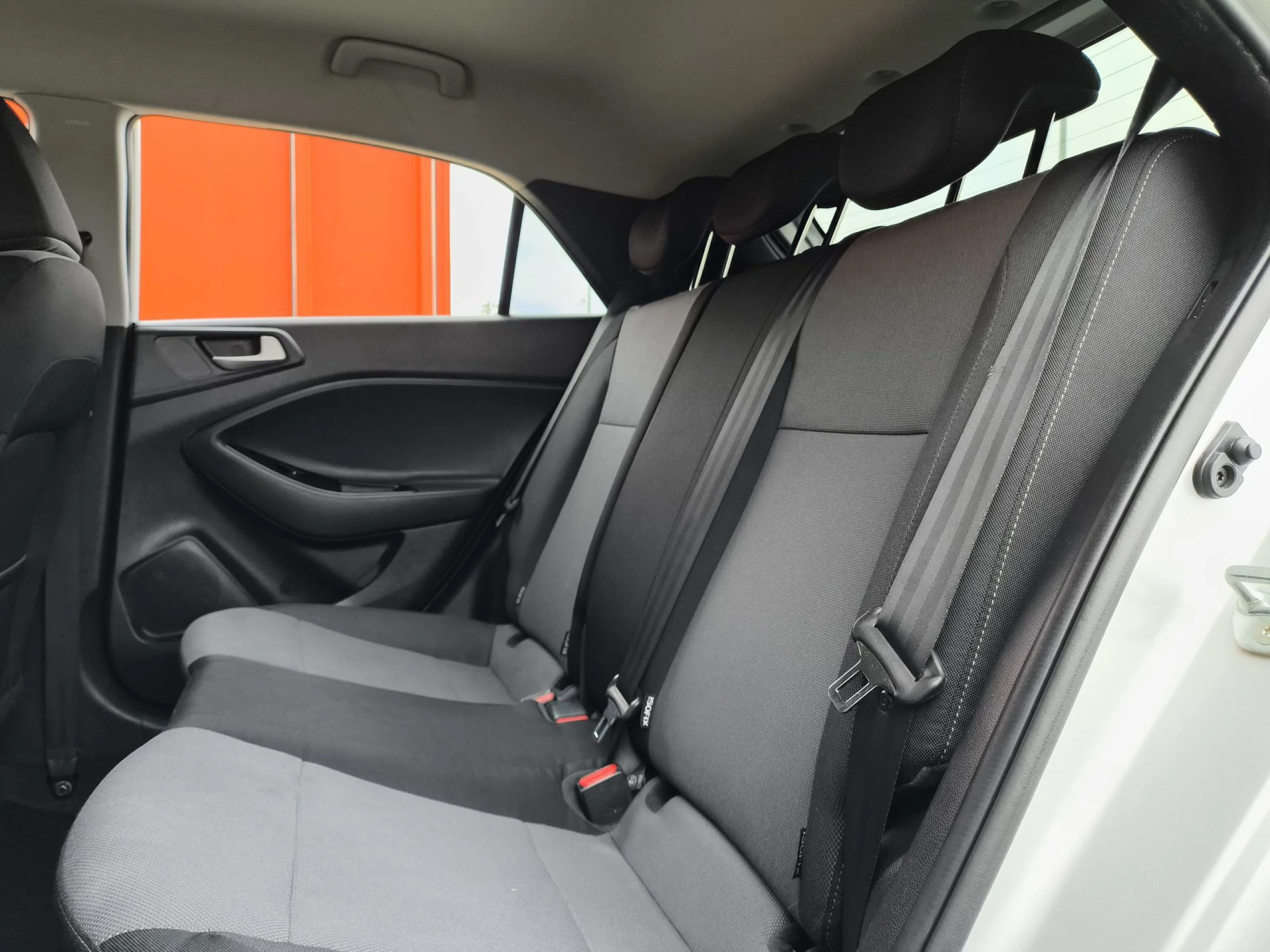 Hyundai I20 1.2 MPI Klass 62 kW (84 CV) - Foto 21