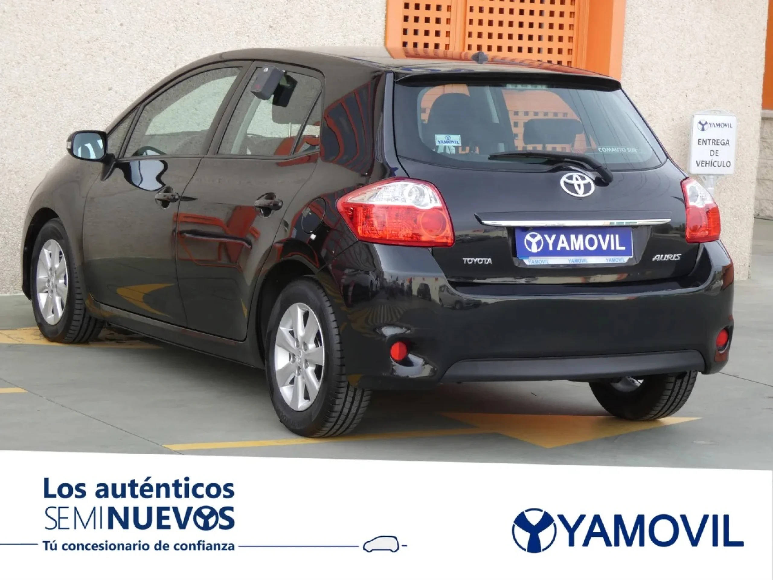 Toyota Auris 90D Active 66 kW (90 CV) - Foto 6