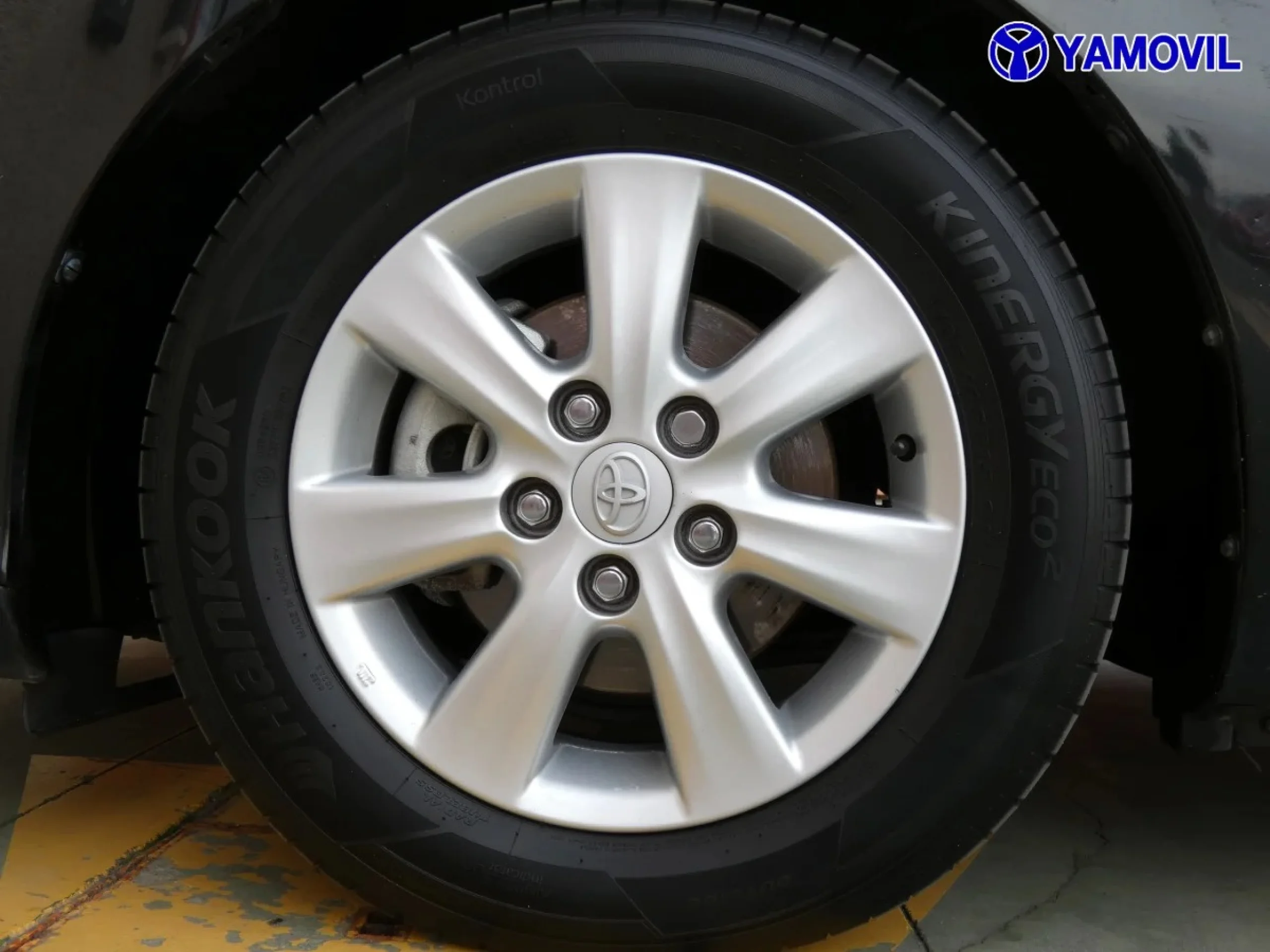 Toyota Auris 90D Active 66 kW (90 CV) - Foto 12