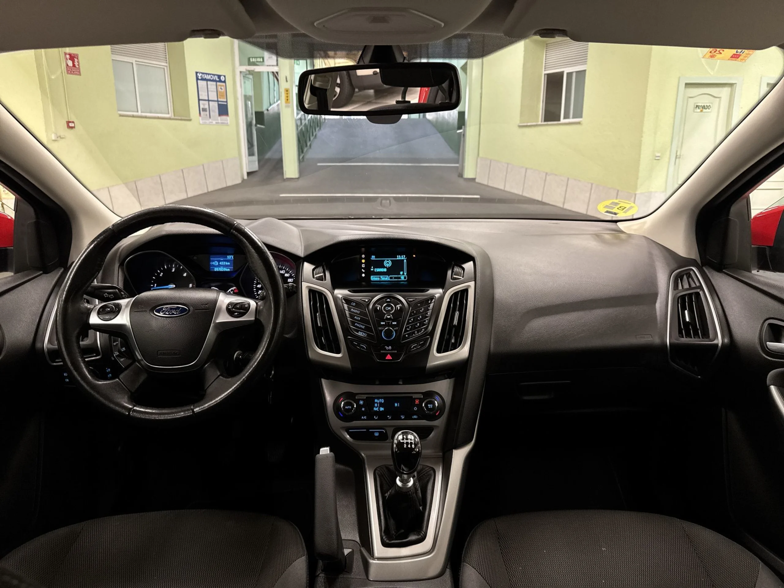 Ford Focus 1.6 TDCI Trend 70 kW (95 CV) - Foto 11