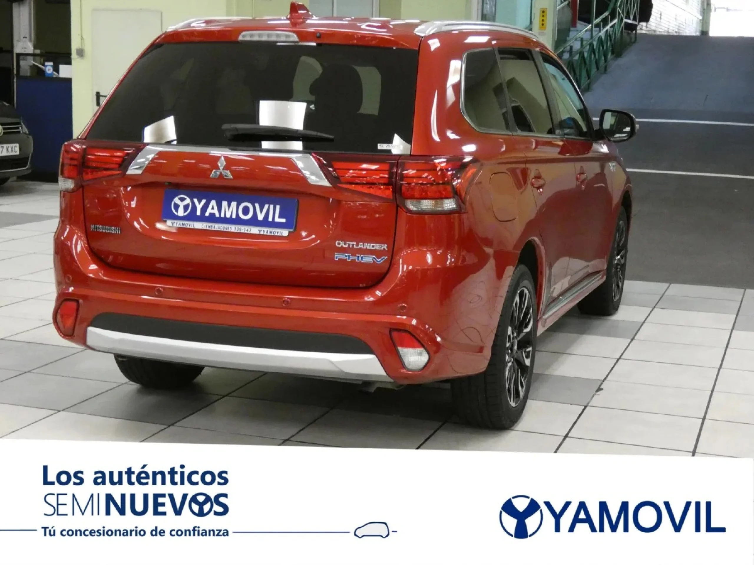 Mitsubishi Outlander 2.0 PHEV Kaiteki 4WD Auto 149 kW (203 CV) - Foto 4