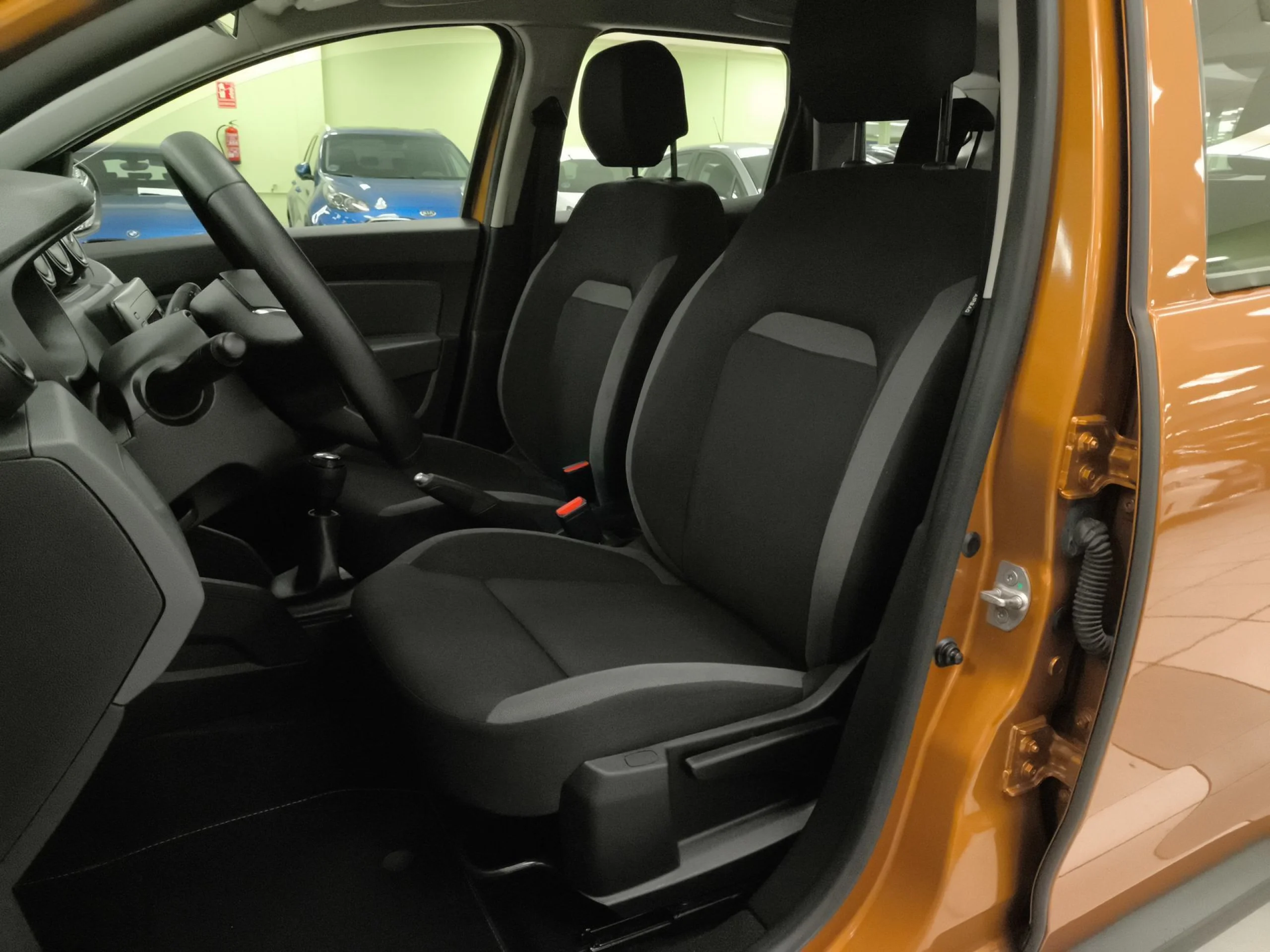 Dacia Duster Essential Blue dCi 70 kW (95 CV) 4x2 - Foto 8