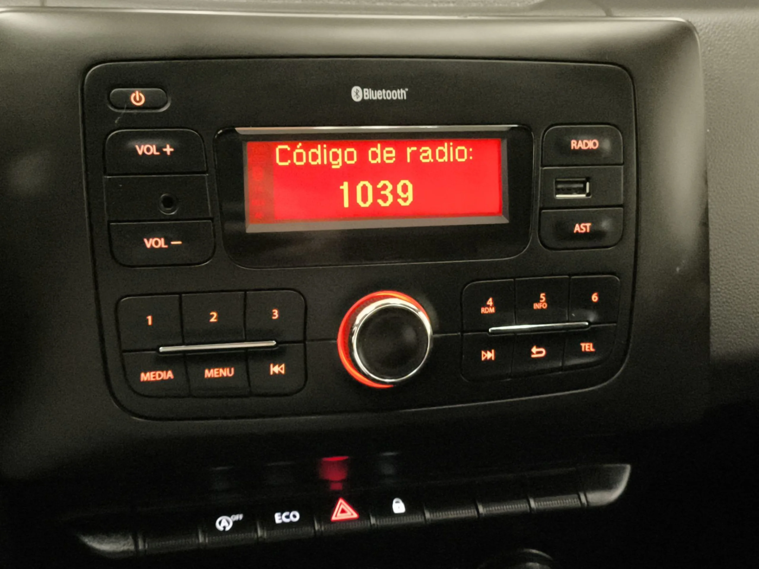 Dacia Duster Essential Blue dCi 70 kW (95 CV) 4x2 - Foto 13