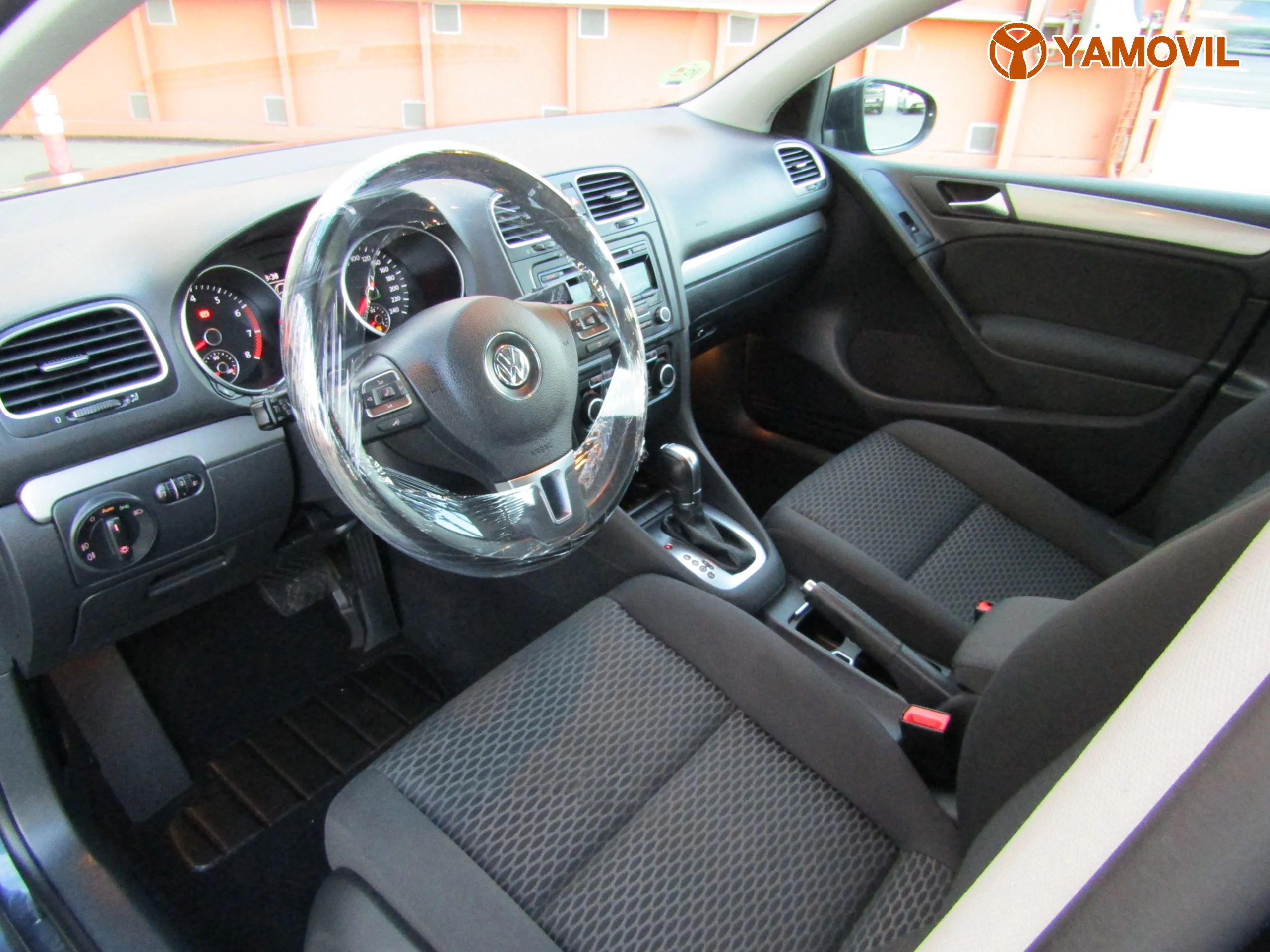 Volkswagen Golf 1.2 TSI ADVANCE DSG - Foto 13