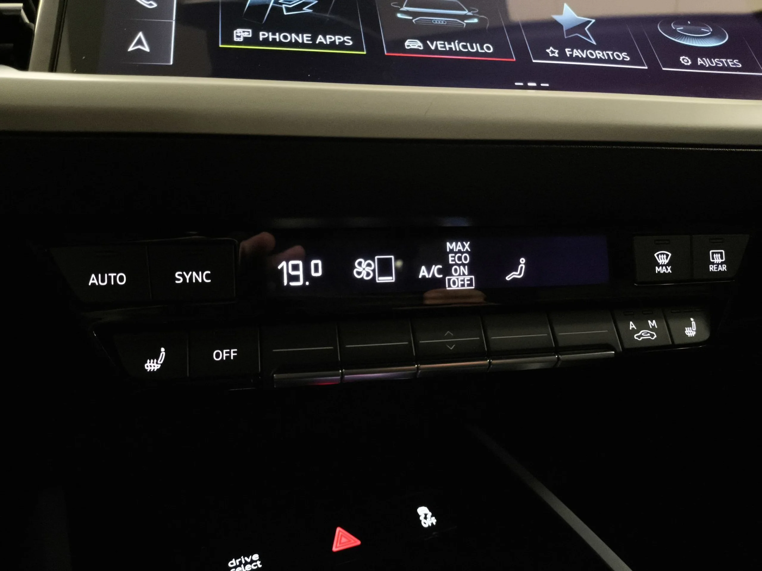 Audi Q4 e-tron S line 40 e-tron 82kWh 150 kW (204 CV) - Foto 16