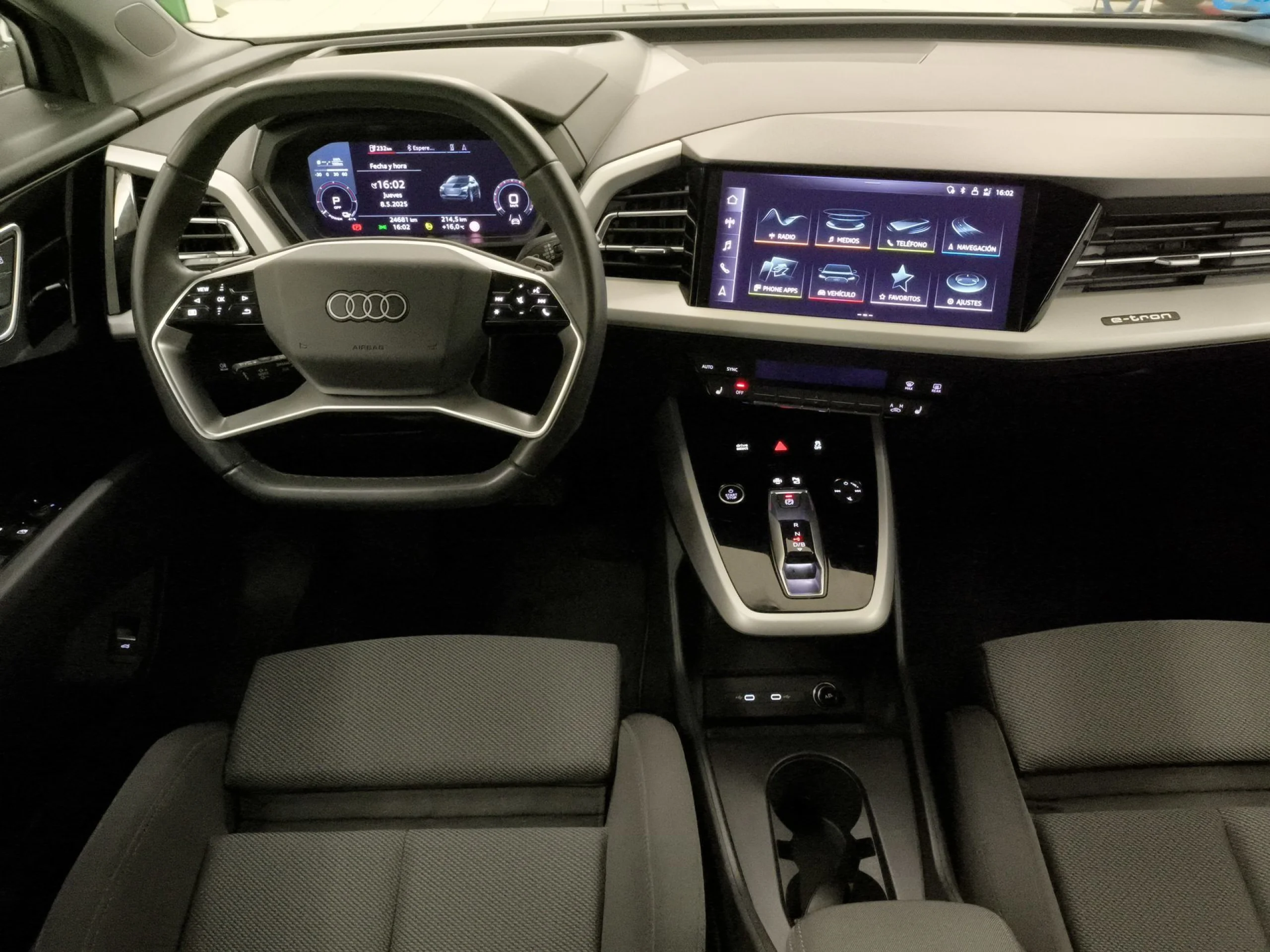 Audi Q4 e-tron S line 40 e-tron 82kWh 150 kW (204 CV) - Foto 18