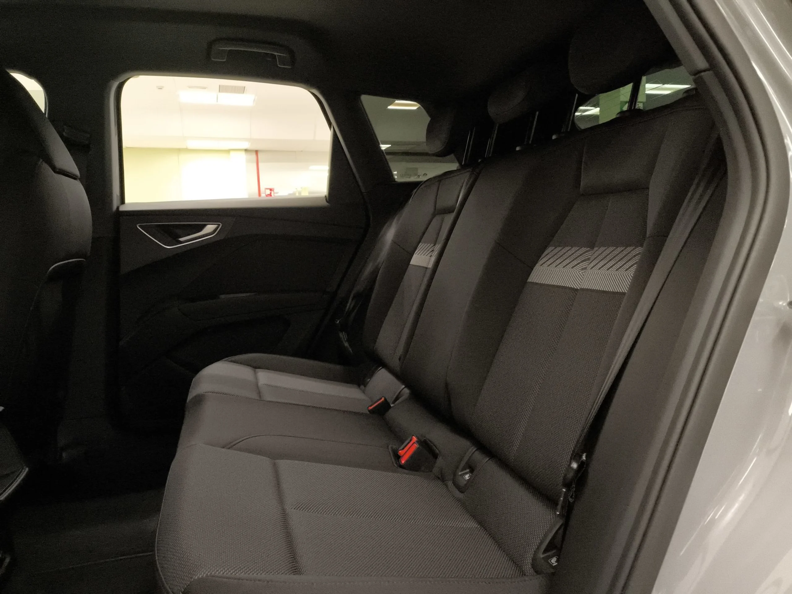 Audi Q4 e-tron S line 40 e-tron 82kWh 150 kW (204 CV) - Foto 19