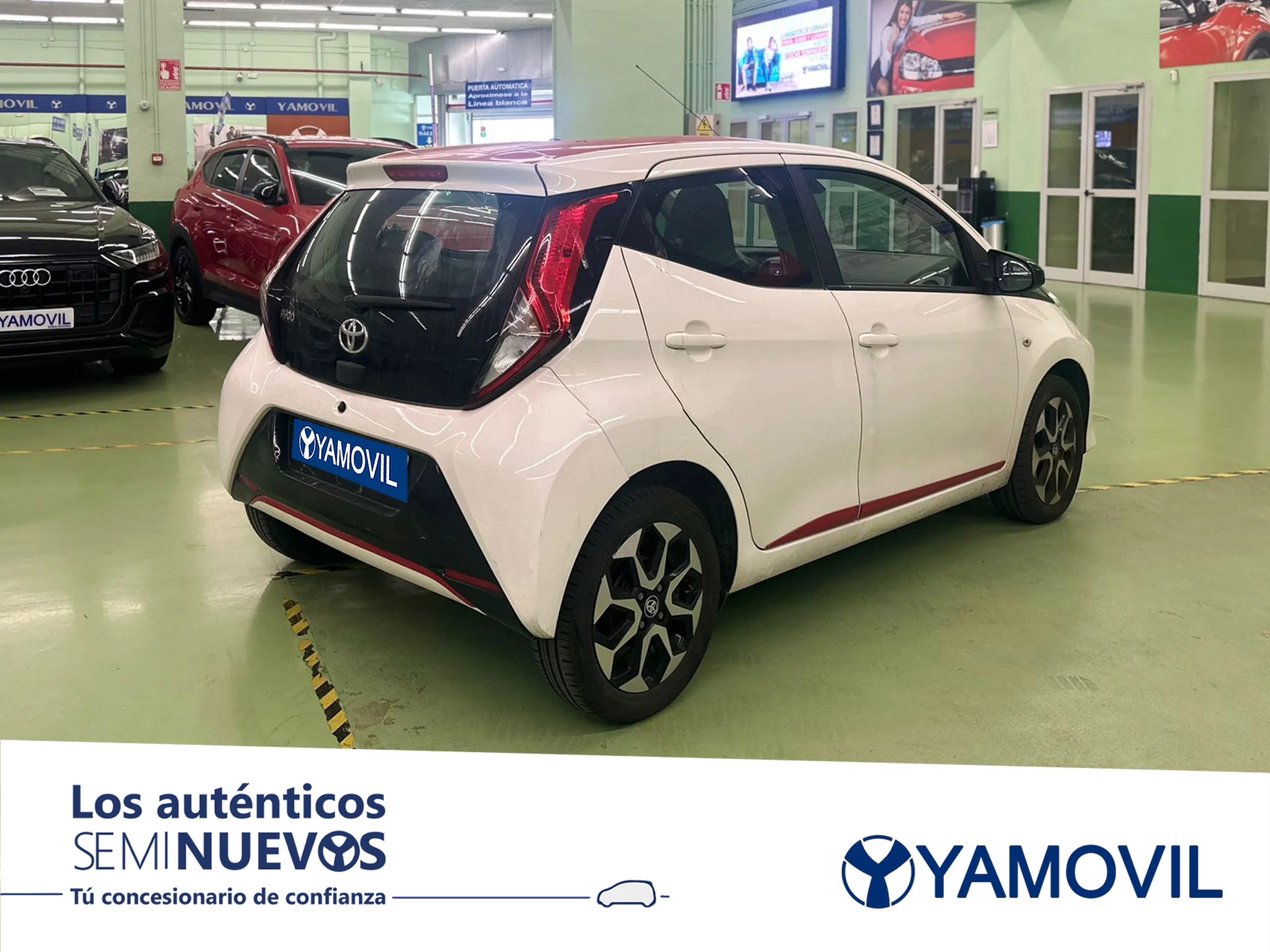 Toyota Aygo 1.0 70 x-play 51 kW (69 CV) - Foto 2