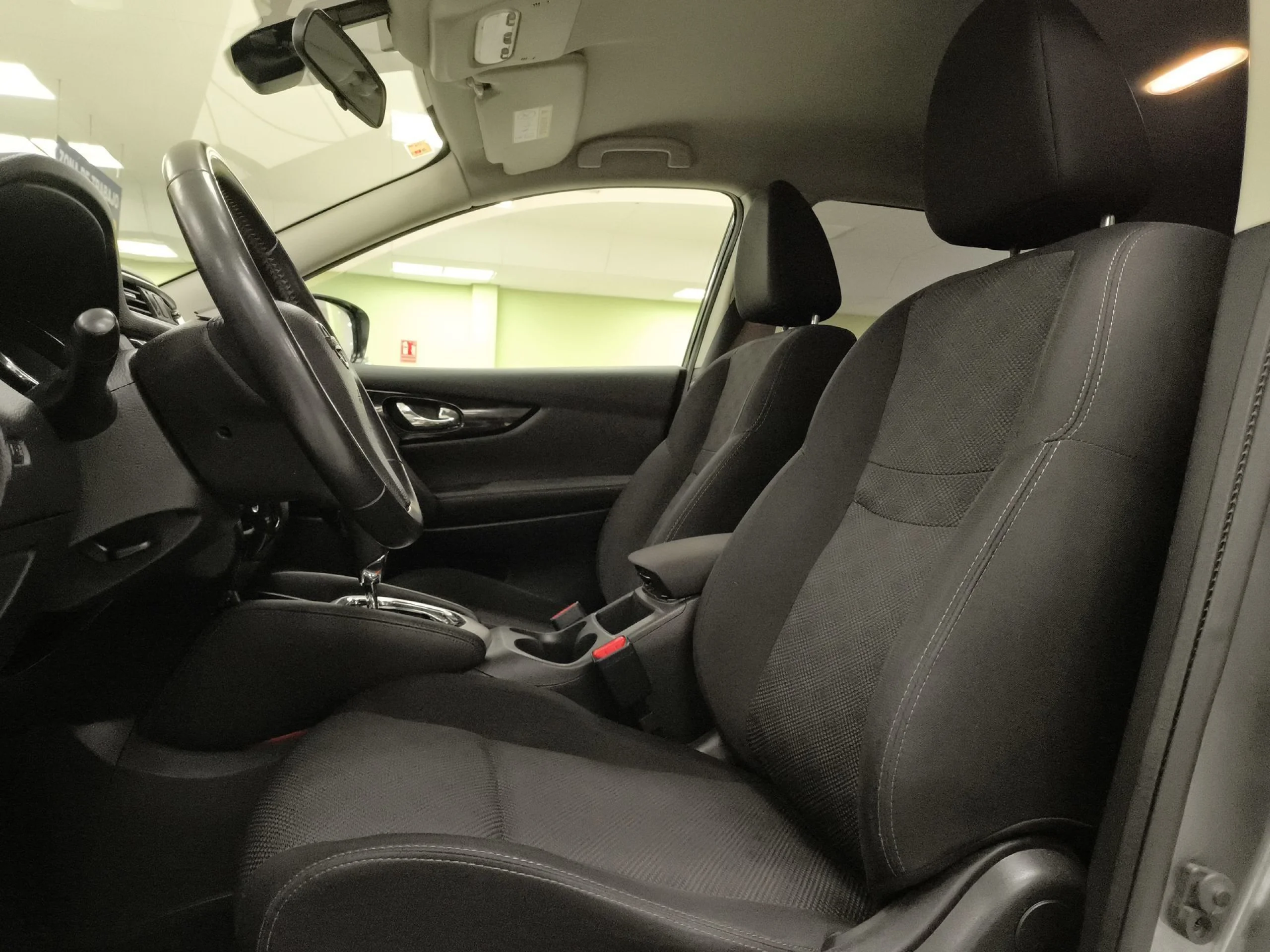 Nissan Qashqai DIG-T 115 Acenta 85 kW (115 CV) - Foto 8