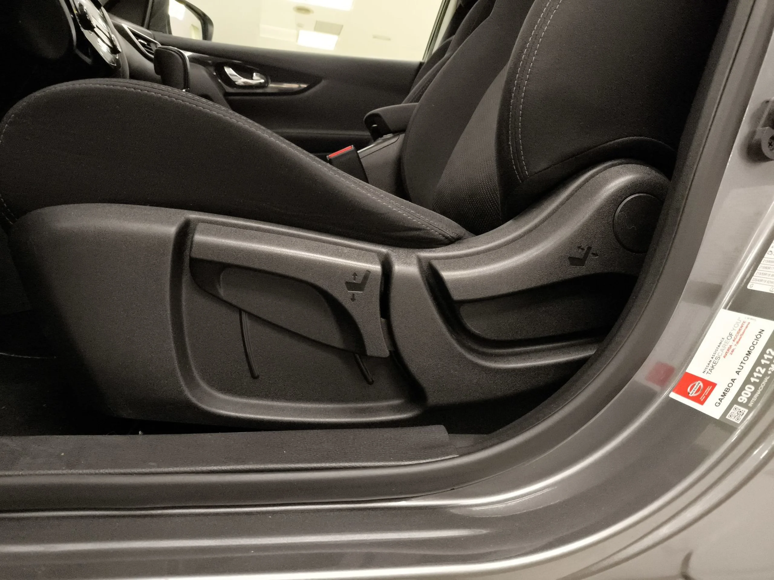 Nissan Qashqai DIG-T 115 Acenta 85 kW (115 CV) - Foto 9