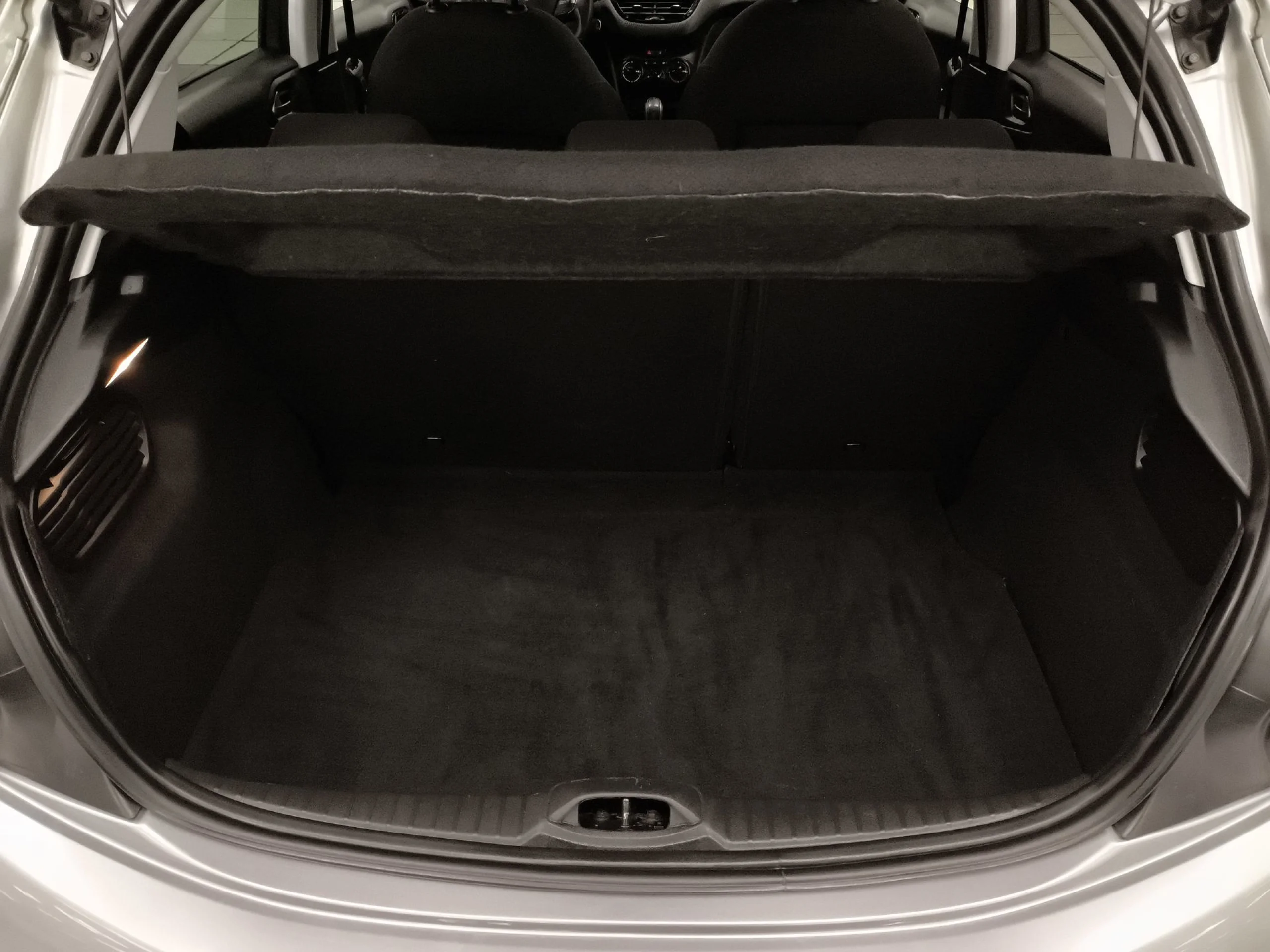 Peugeot 208 PureTech Signature 60 kW (82 CV) - Foto 19